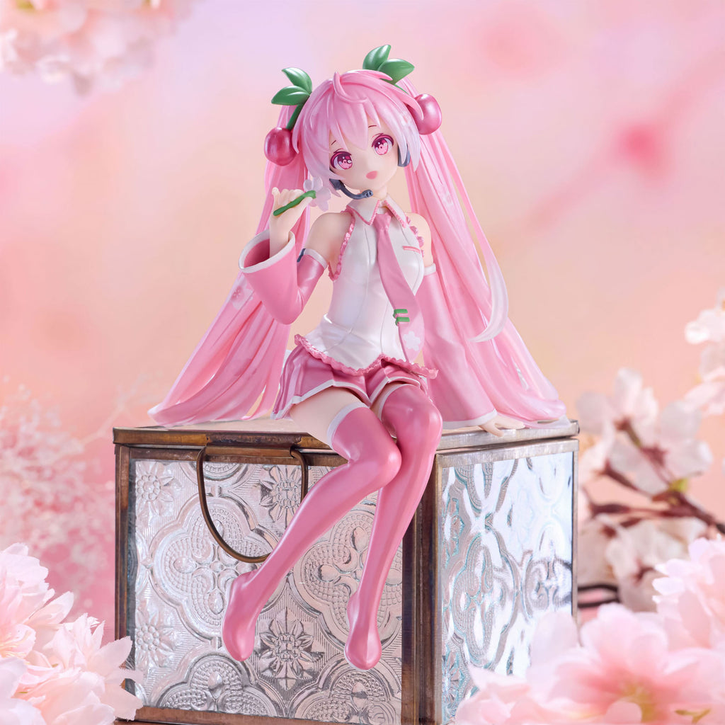 Zdjęcie produktu Hatsune Miku - Sakura Miku Noodle Stopper Figur Pearl Color Version