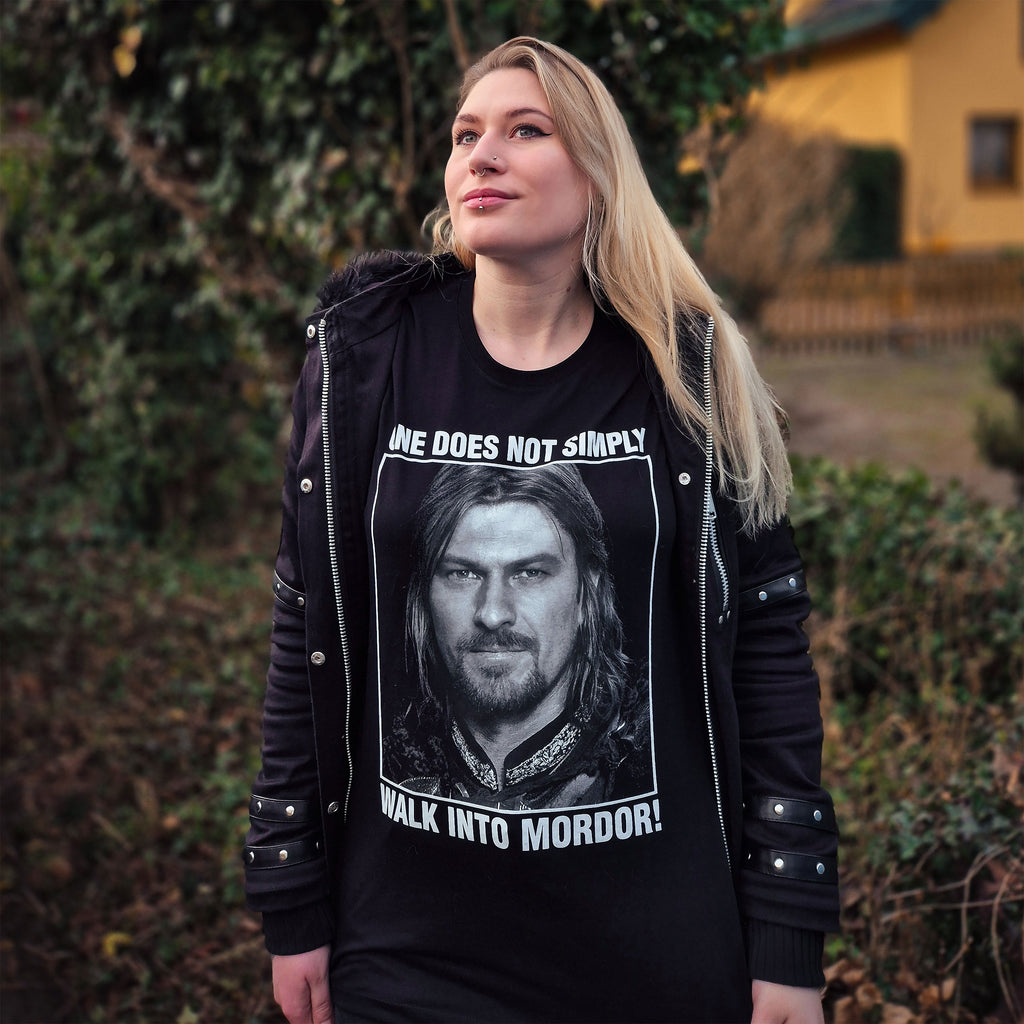 Zdjęcie produktu Boromir One Does Not Simply Walk Into Mordor T-Shirt - Władca Pierścieni