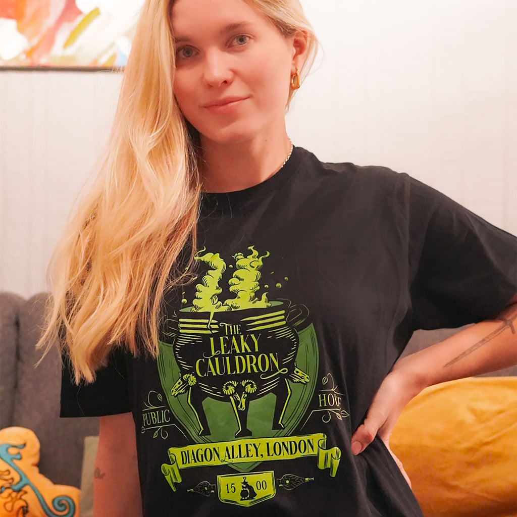 Zdjęcie produktu Koszulka Czarny Kociołek czarna - Harry Potter