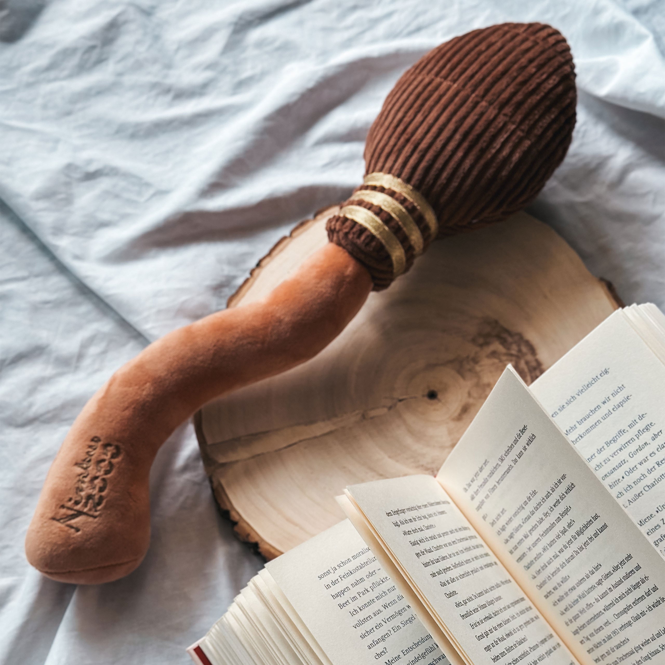 Zdjęcie produktu Harry Potter - Nimbus 2000 Pluszowa Figurka