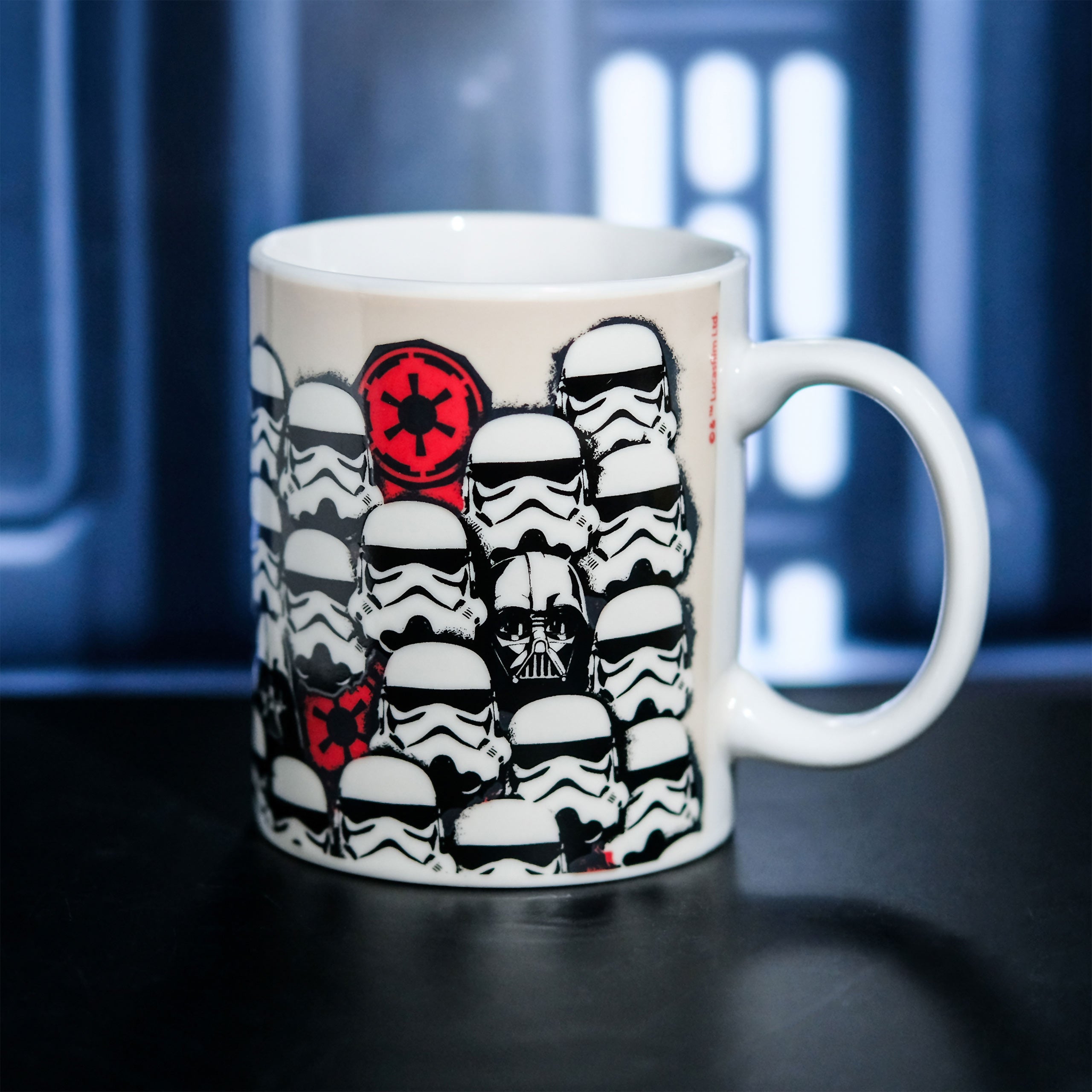 Zdjęcie produktu Star Wars - Kubek termiczny z efektem cieplnym Dark Side Stormtrooper