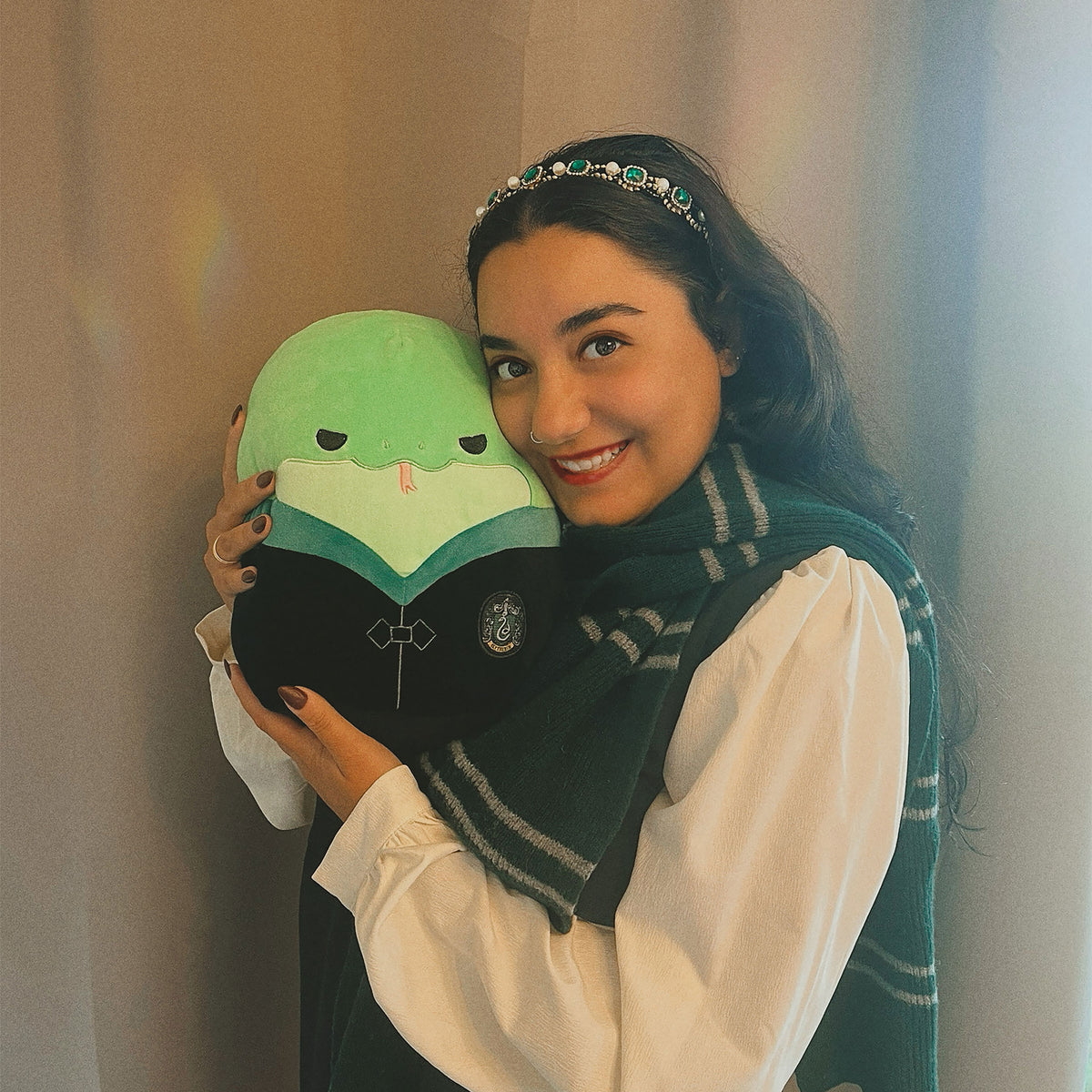 Zdjęcie produktu Harry Potter - Wąż Slytherin w szacie Squishmallows Pluszowa Figurka