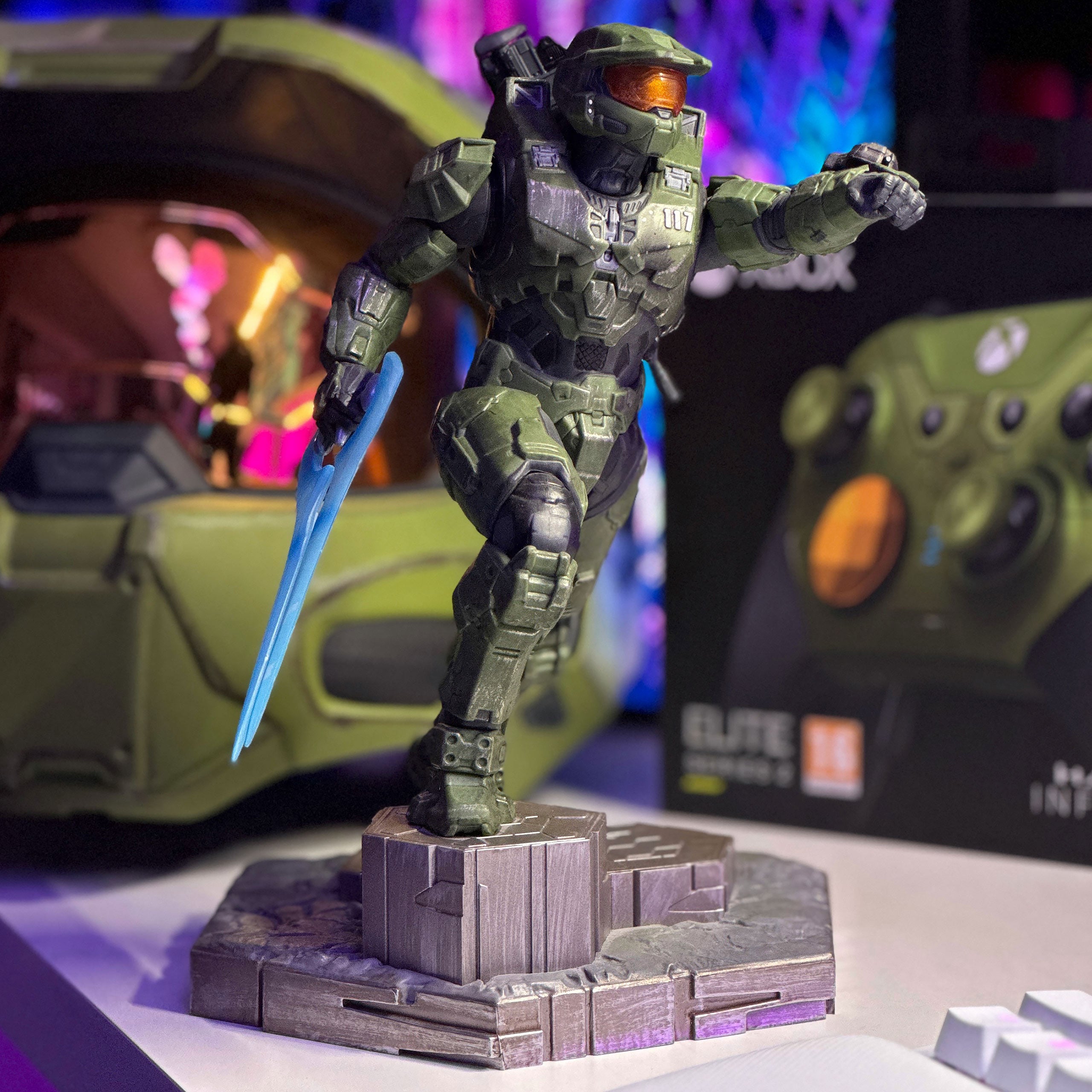 Product image Halo Infinity - Master Chief Statue