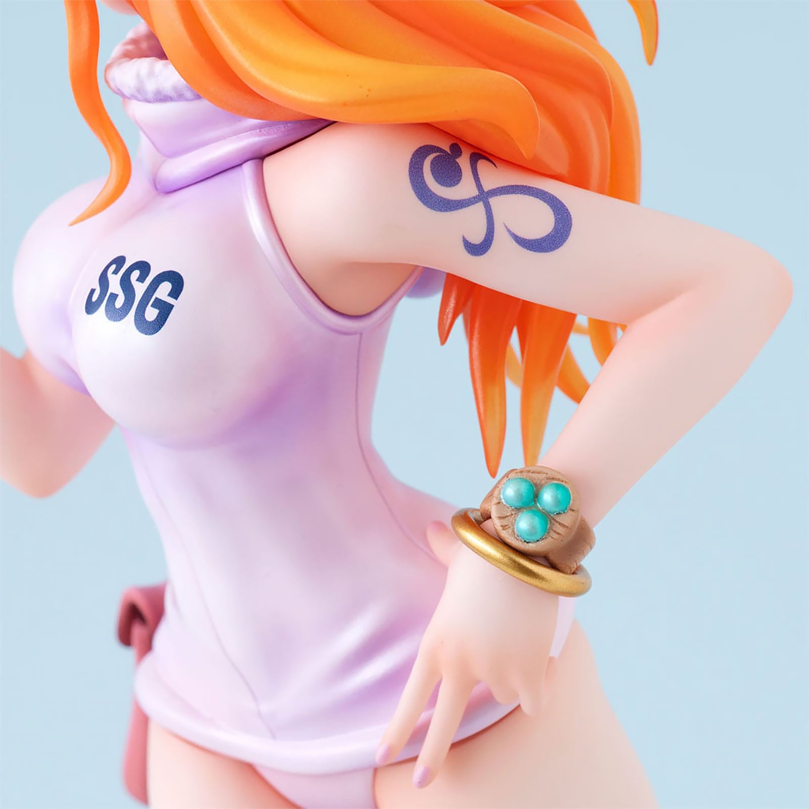 Product image One Piece - Nami Portrait Of Pirates Statue Evolutionary History