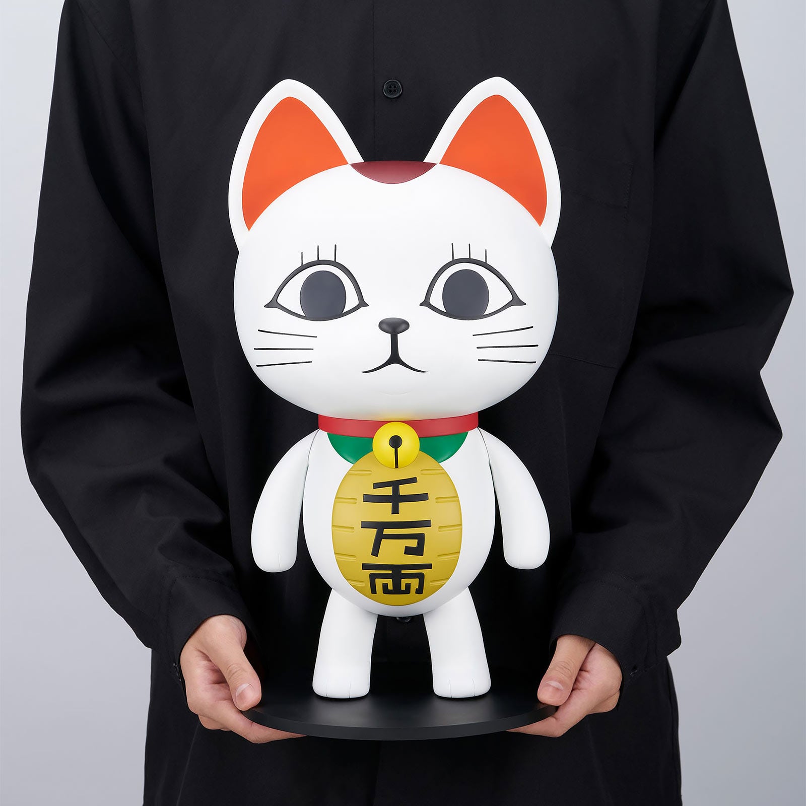 Zdjęcie produktu Dandadan - Turbo Granny Beckoning Cat Statua w skali 1:1