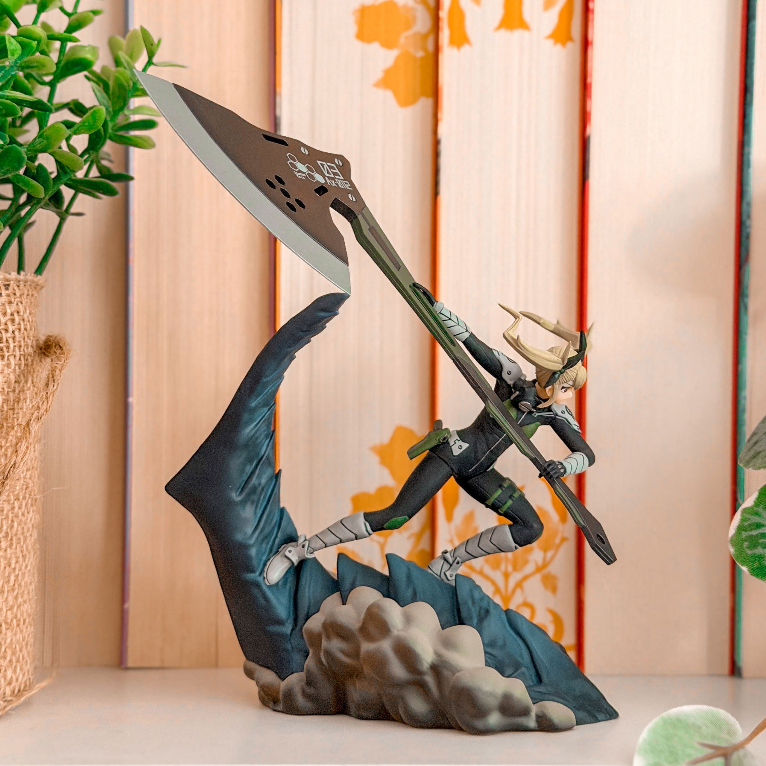 Product image Kaiju No. 8 - Kikoru Shinomiya Diorama Figure