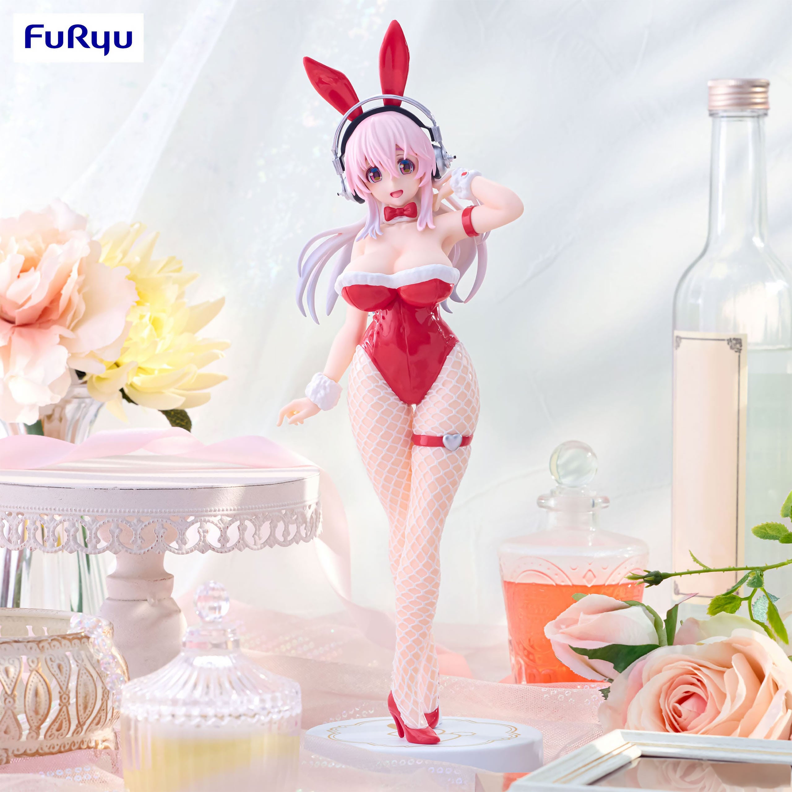 Zdjęcie produktu Super Sonico - Figurka BiCute Bunnies Red Color Version