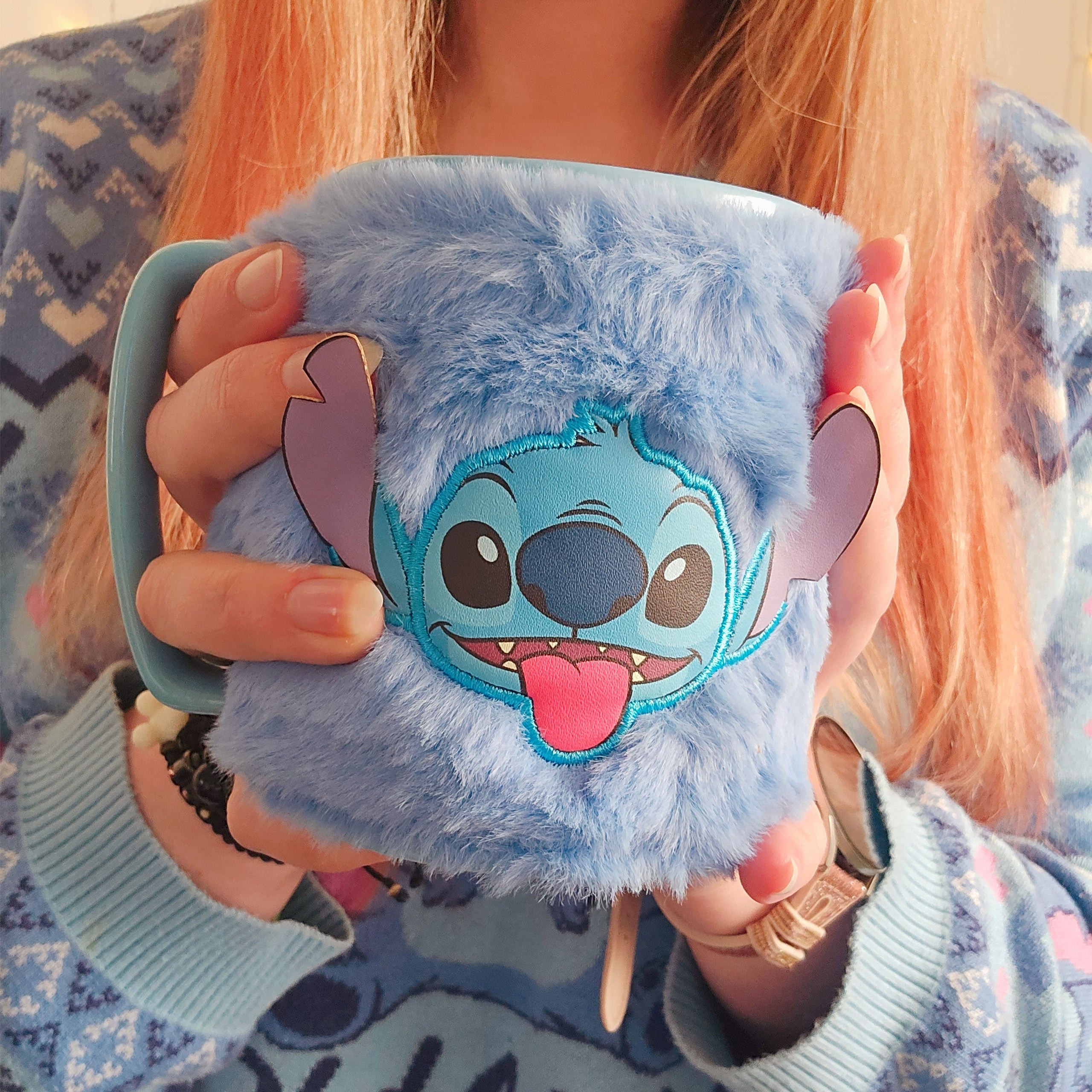 Zdjęcie produktu Kubek Stitch z pluszową osłoną - Lilo i Stitch