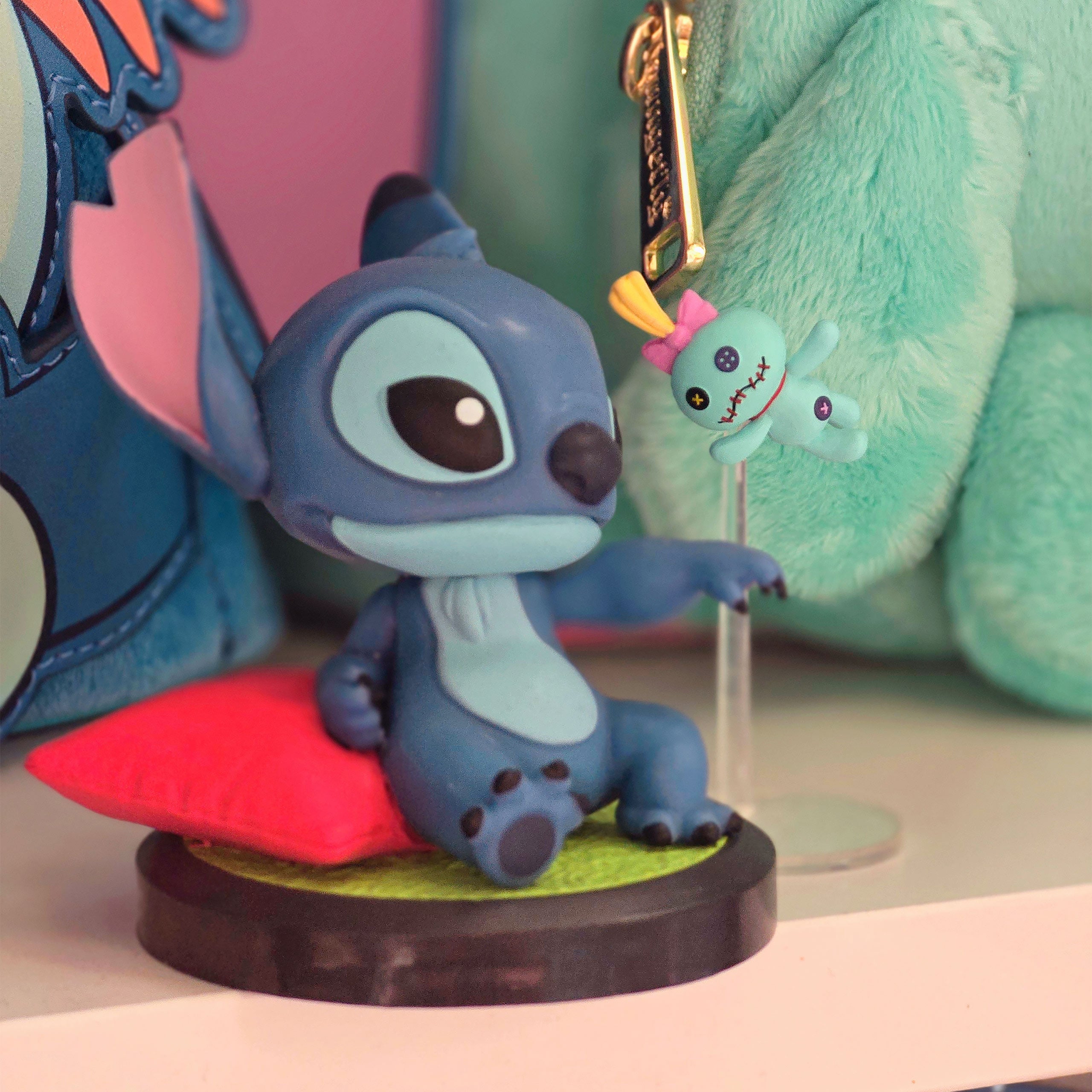 Zdjęcie produktu Figurka Stitch YuMe Hero Box Art Gallery Series Blind Box - Lilo & Stitch