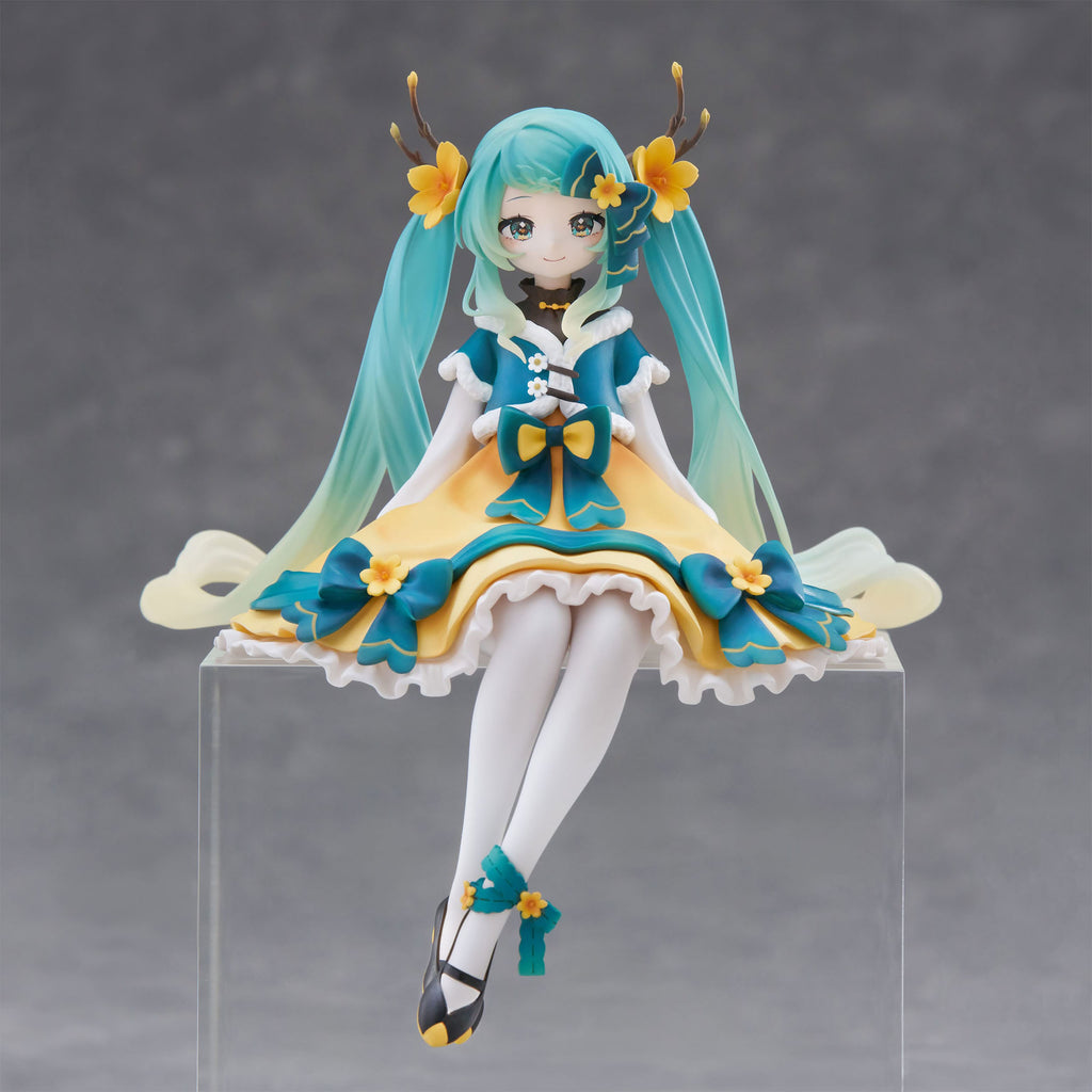 Zdjęcie produktu Hatsune Miku - Miku 2025 Chiński Nowy Rok Noodle Stopper Figurka