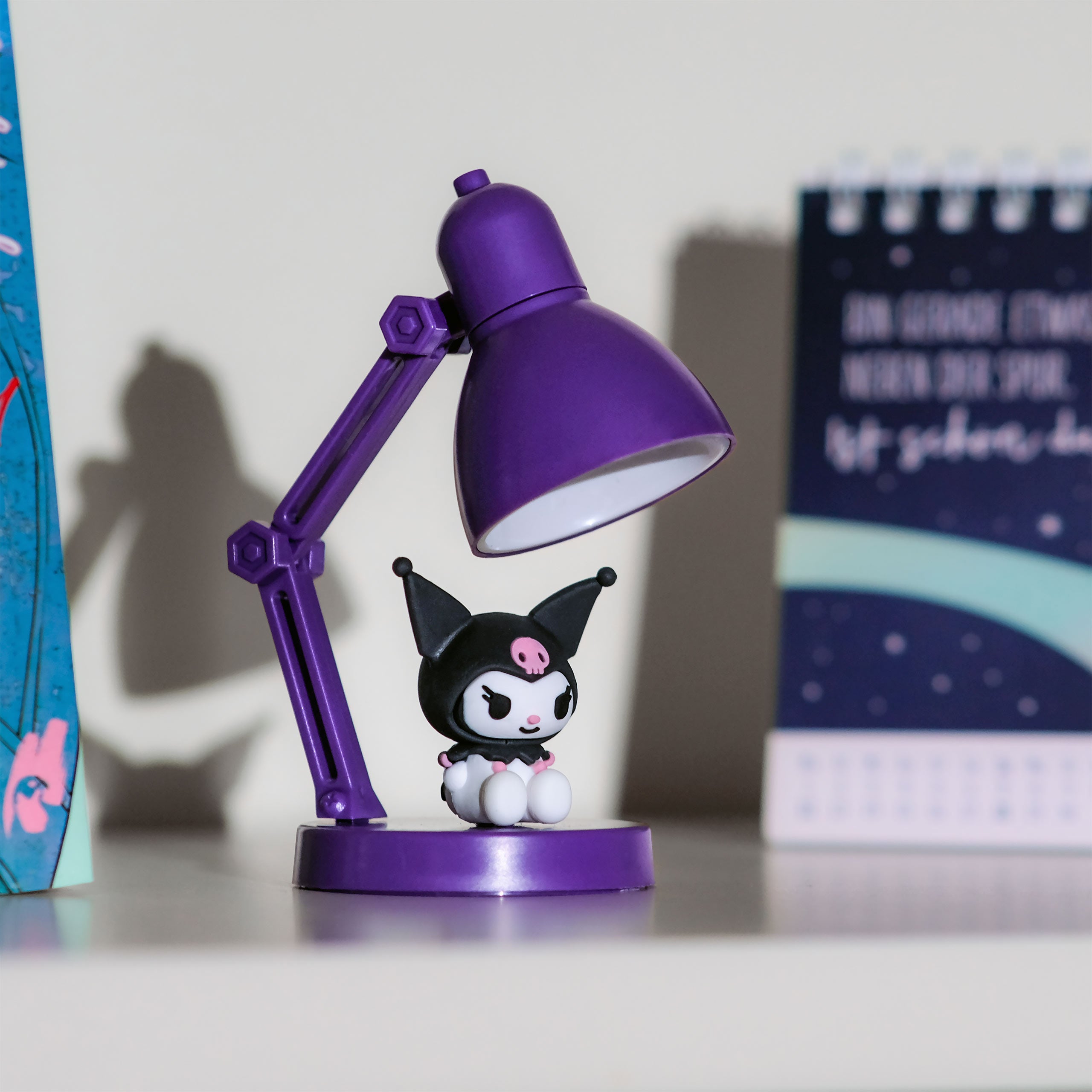 Zdjęcie produktu Sanrio - Kuromi Mini Lampka Stołowa
