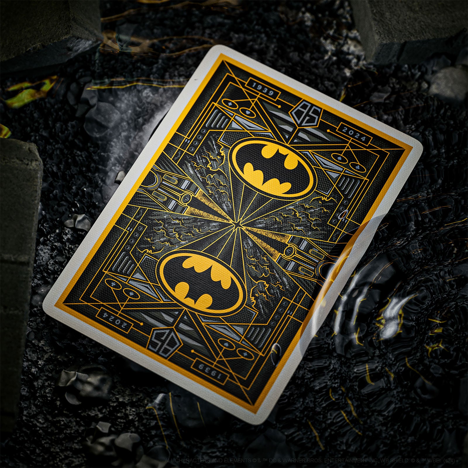 Zdjęcie produktu Batman - Gotham 85th Anniversary Gra Karciana Deluxe Edition