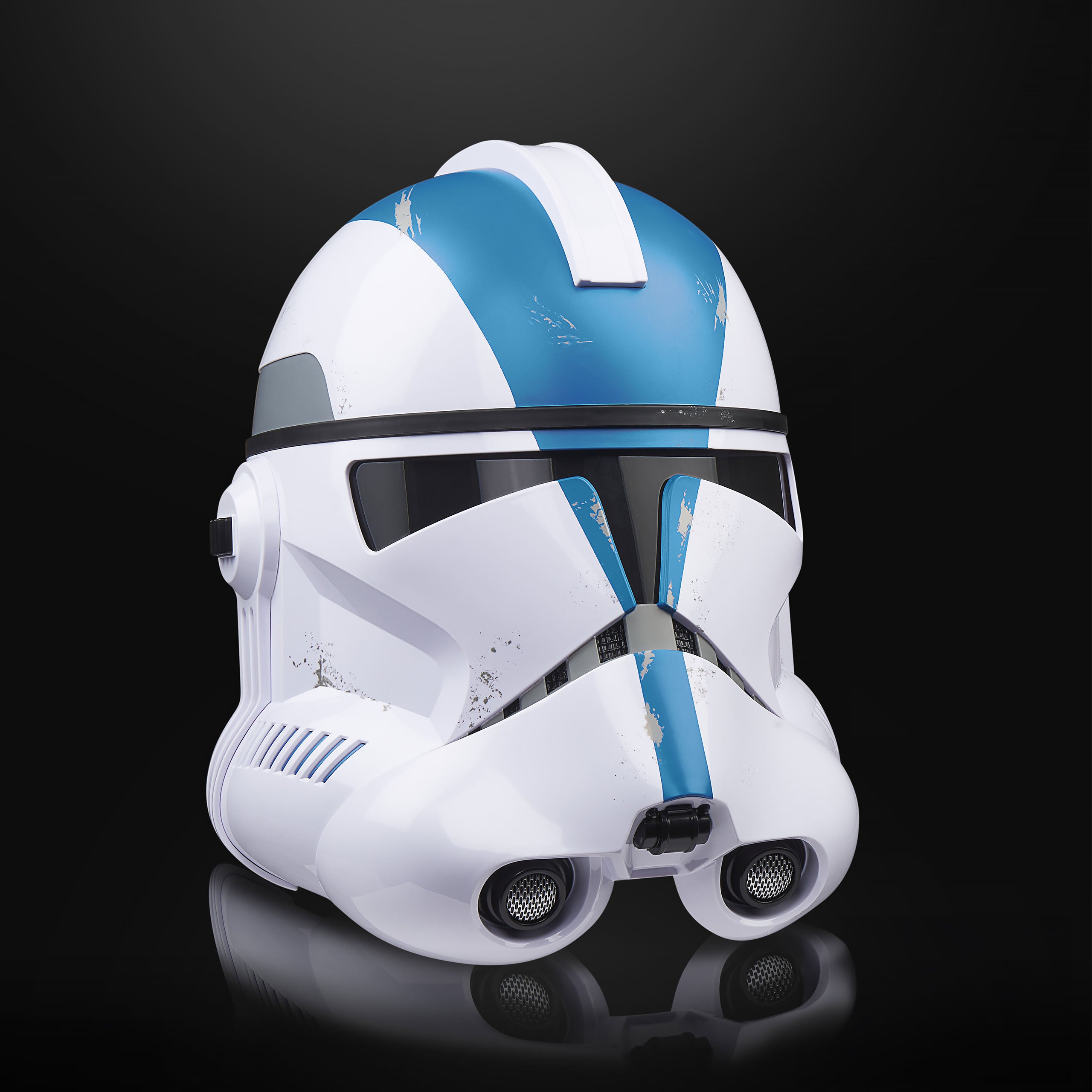Zdjęcie produktu Star Wars – Replika hełmu Clone Trooper 501st Legion z efektami dźwiękowymi