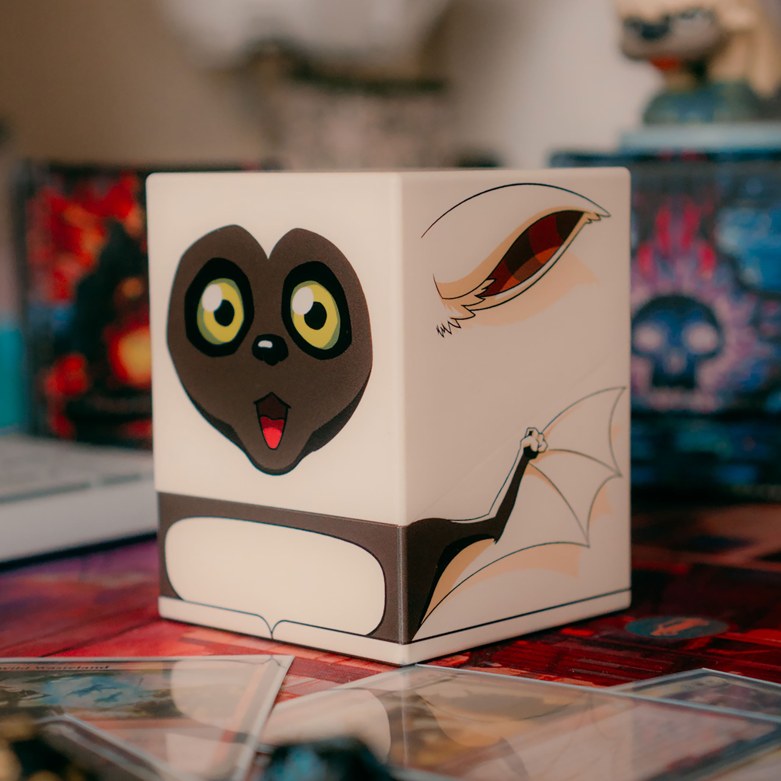 Zdjęcie produktu Momo Pudełko na karty kolekcjonerskie Ultimate Guard - Avatar: Legenda Aanga
