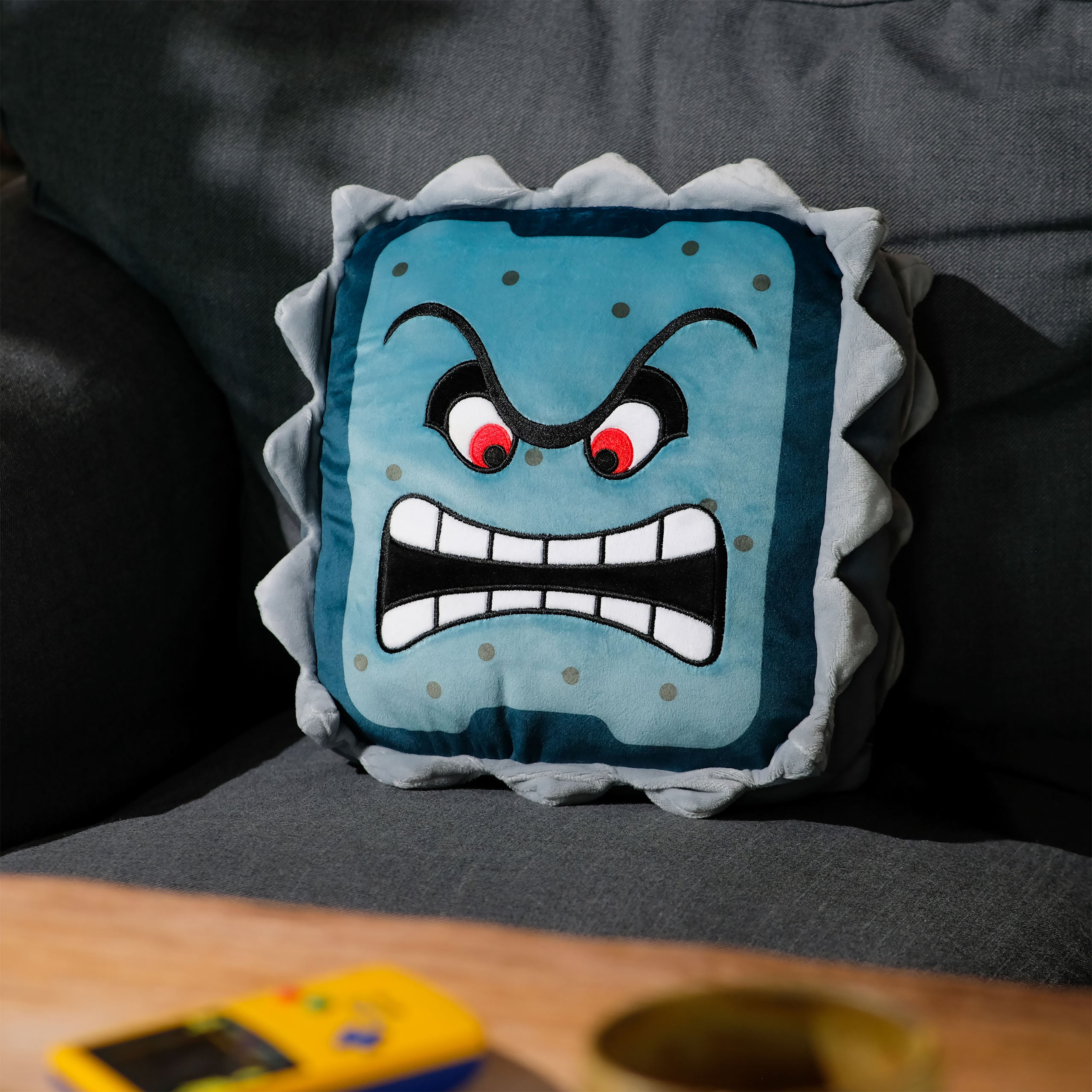 Zdjęcie produktu Super Mario - Thwomp Mocchi-Mocchi Pluszowa Figurka