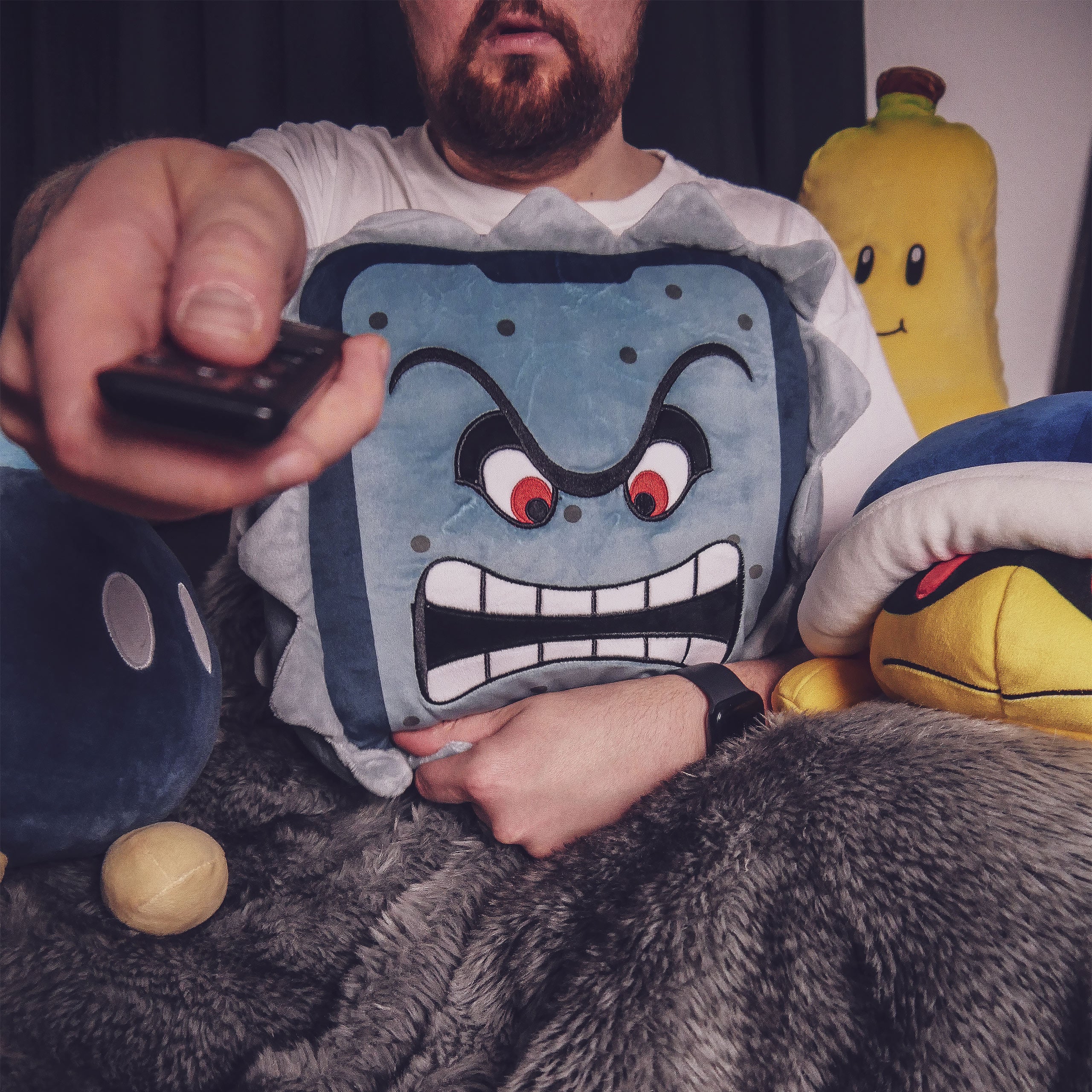 Zdjęcie produktu Super Mario - Thwomp Mocchi-Mocchi Pluszowa Figurka