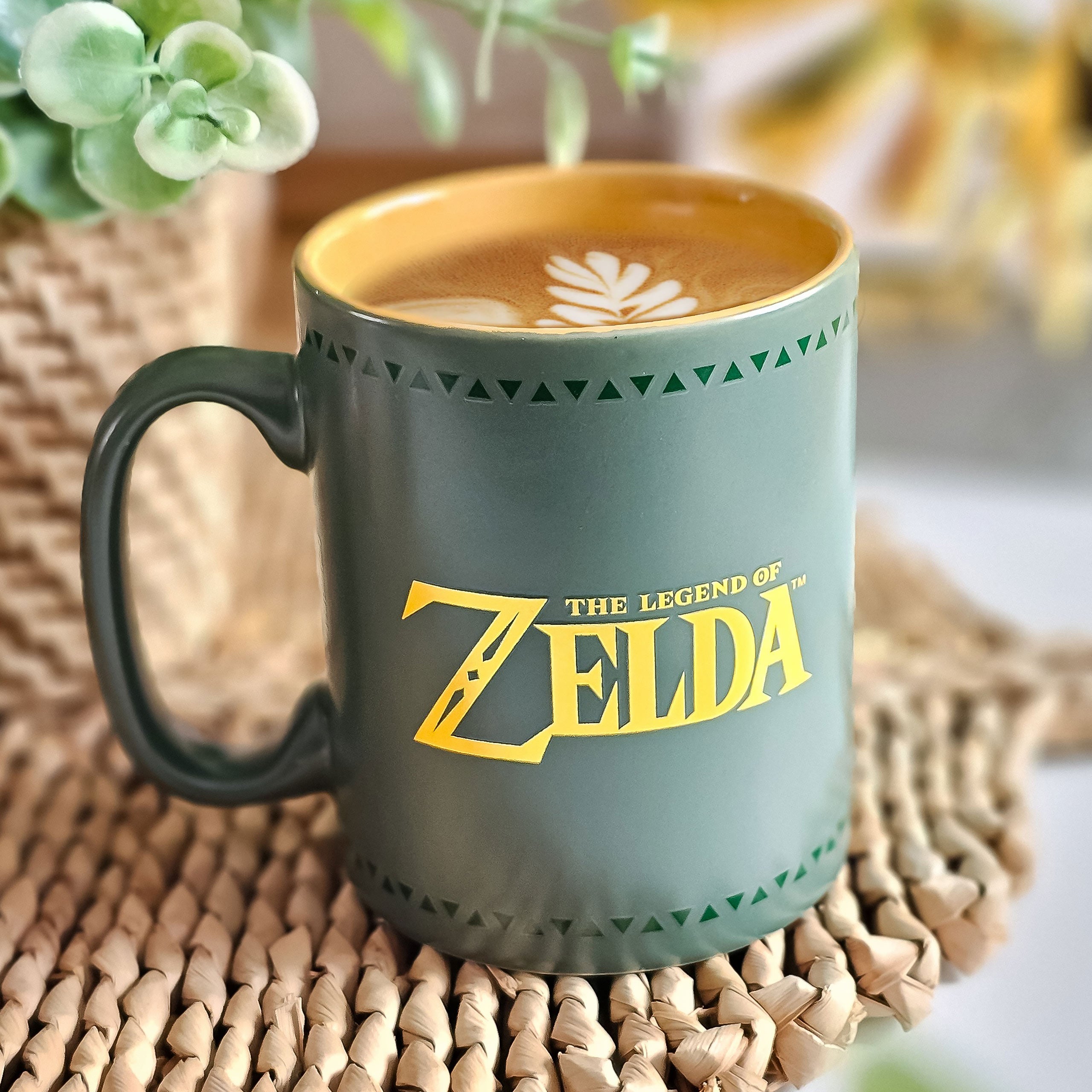 Zdjęcie produktu Zelda - Kubek z herbem Hyrule