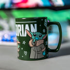 Zdjęcie produktu Kubek Grogu z pluszowym pokrowcem - Star Wars The Mandalorian