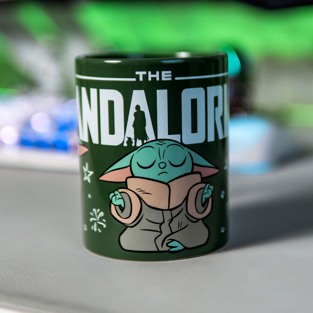 Zdjęcie produktu Kubek Grogu z pluszowym pokrowcem - Star Wars The Mandalorian