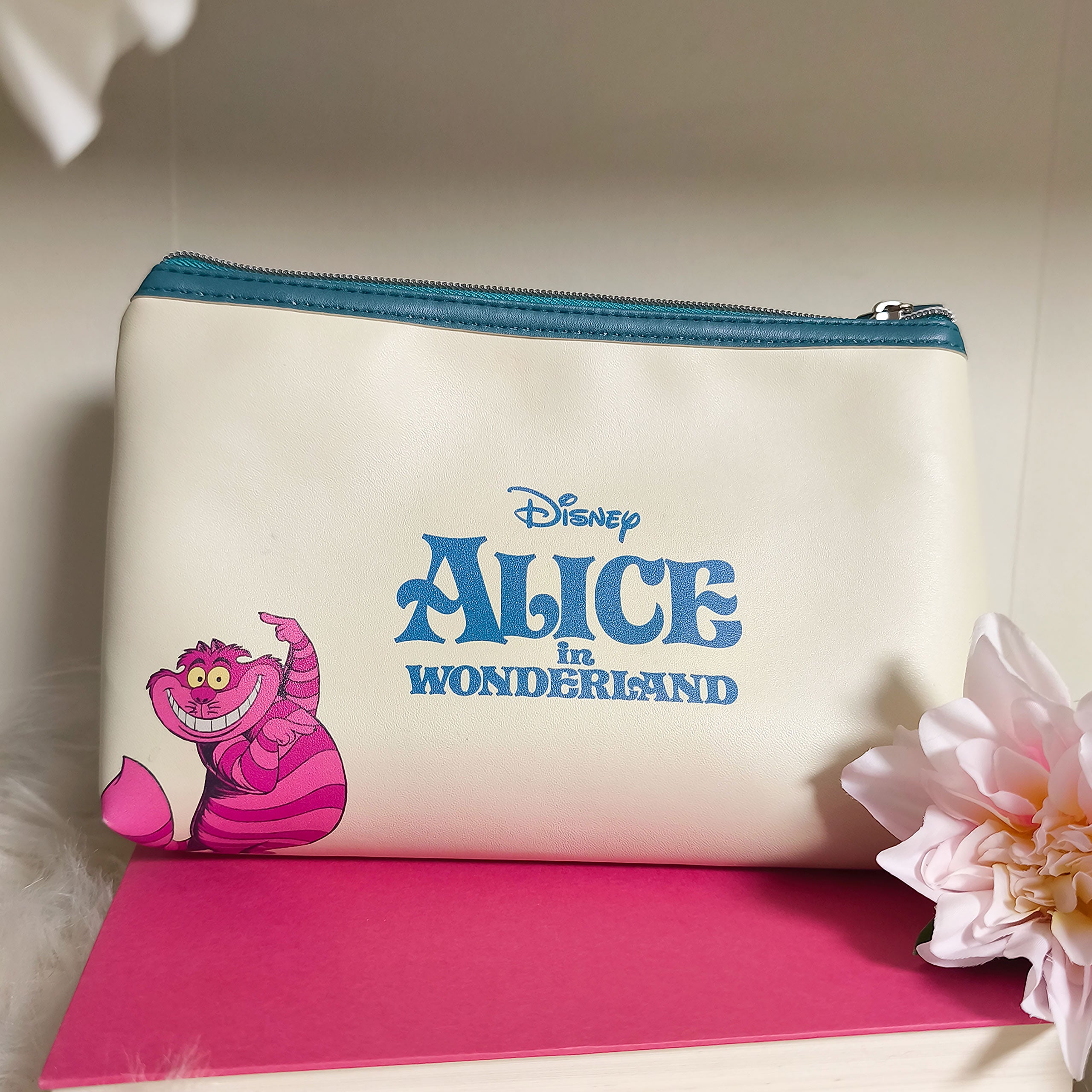 Zdjęcie produktu Alicja w Krainie Czarów - kosmetyczka Flower