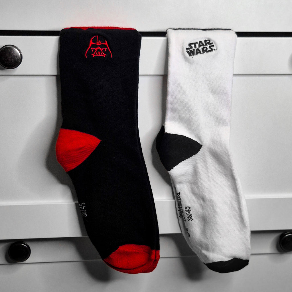 Zdjęcie produktu Star Wars – Zestaw skarpet Darth Vader Logo (2 pary)