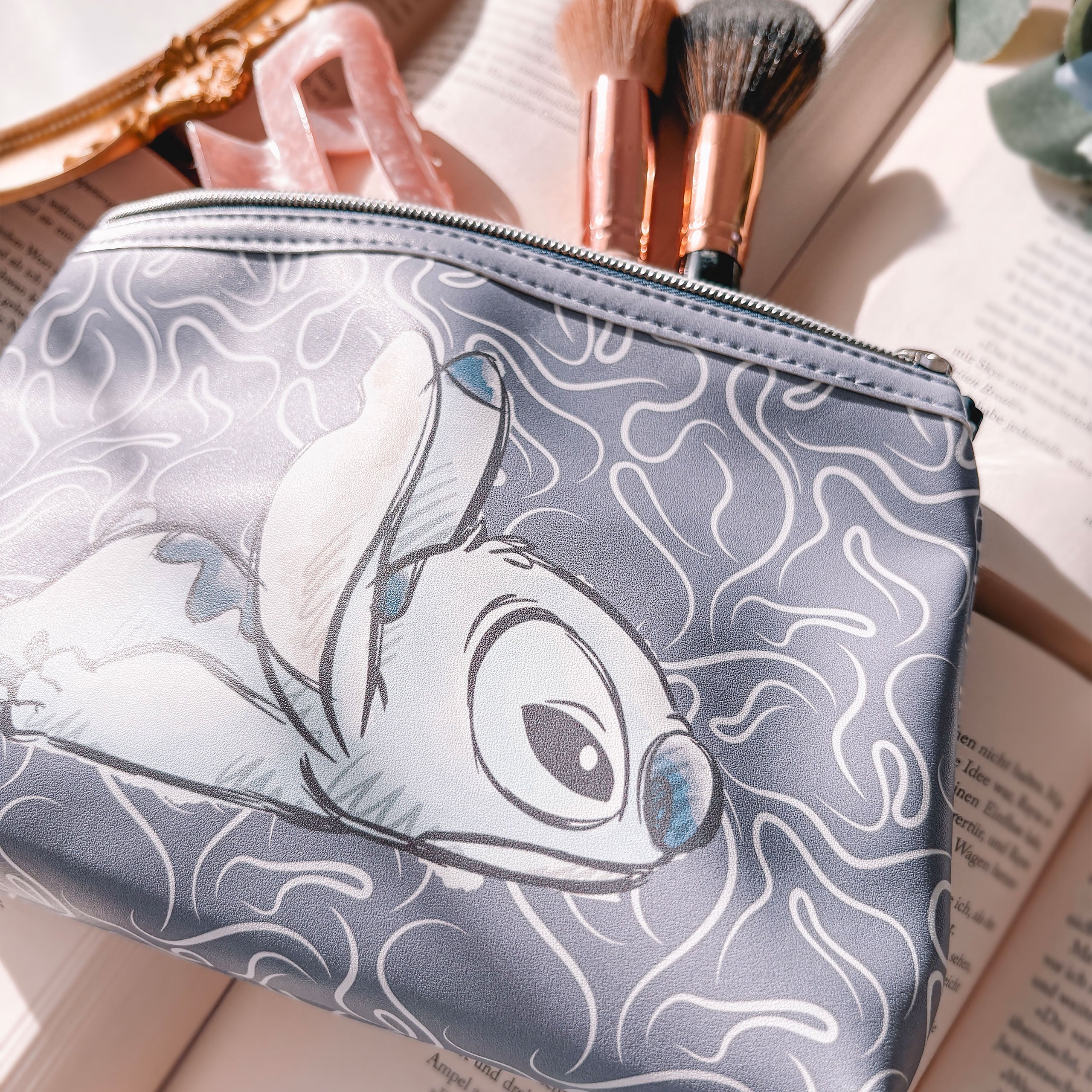 Zdjęcie produktu Stitch niebieska kosmetyczka - Lilo & Stitch
