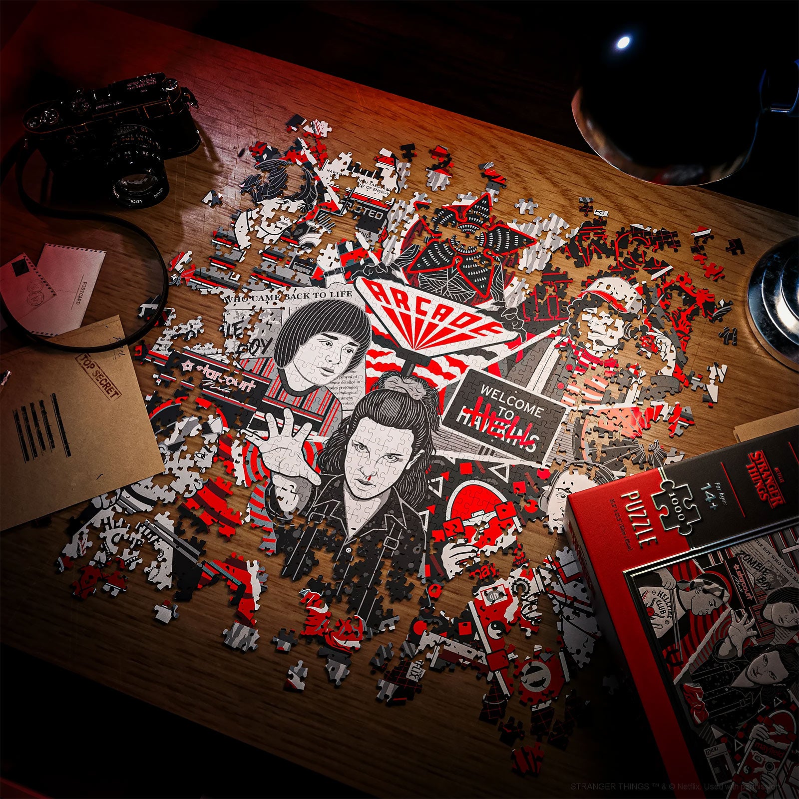Zdjęcie produktu Stranger Things - Puzzle Premium Upside Down