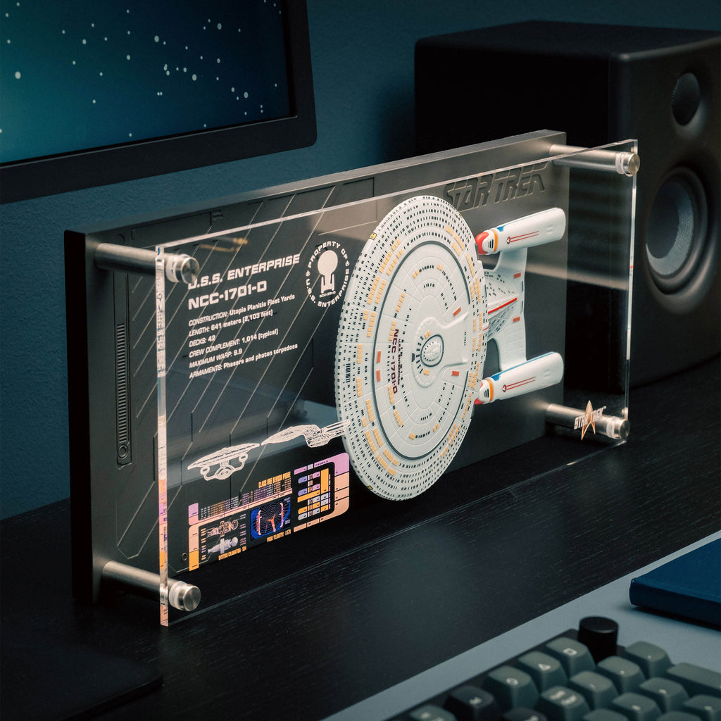 Zdjęcie produktu Tablica ścienna Enterprise NCC-1701-D z repliką modelu - Star Trek