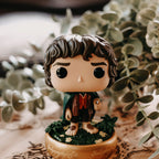 Zdjęcie produktu Władca Pierścieni - Figurka Funko POP! Frodo (świeci w ciemności)