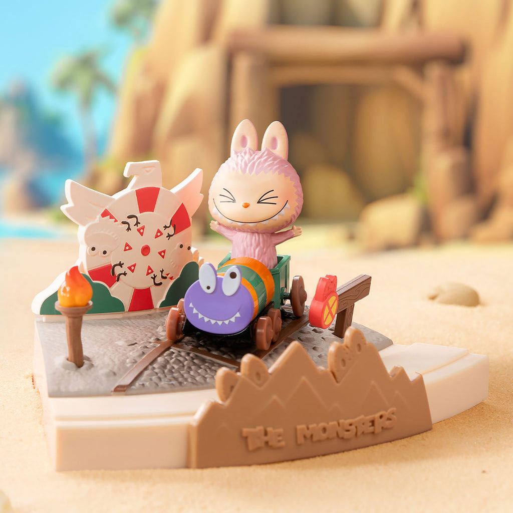 Zdjęcie produktu Labubu - The Monsters playing Games Series POP MART Mystery Figurka