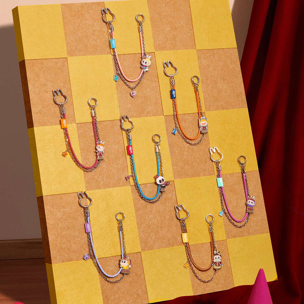 Zdjęcie produktu The Monsters - Let's Checkmate Series POP MART Mystery Wisiorek