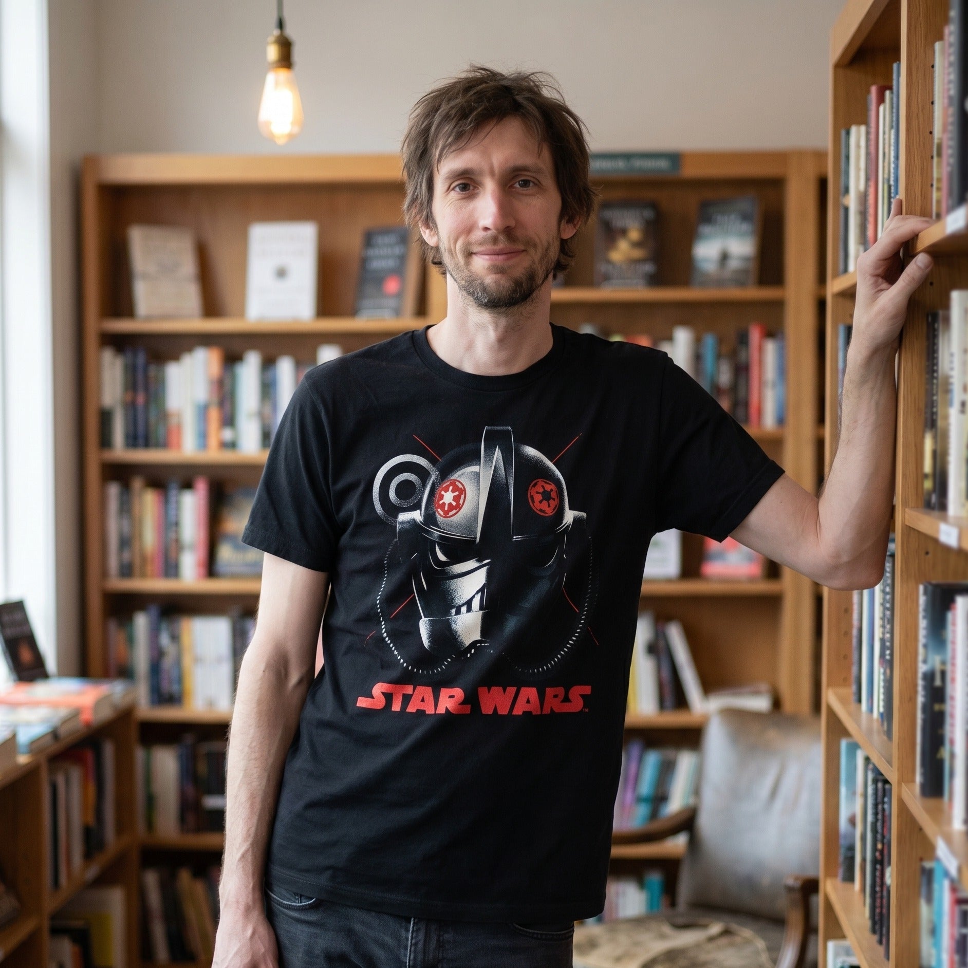 Zdjęcie produktu Star Wars - Andor T-shirt hełm TIE Avenger czarny