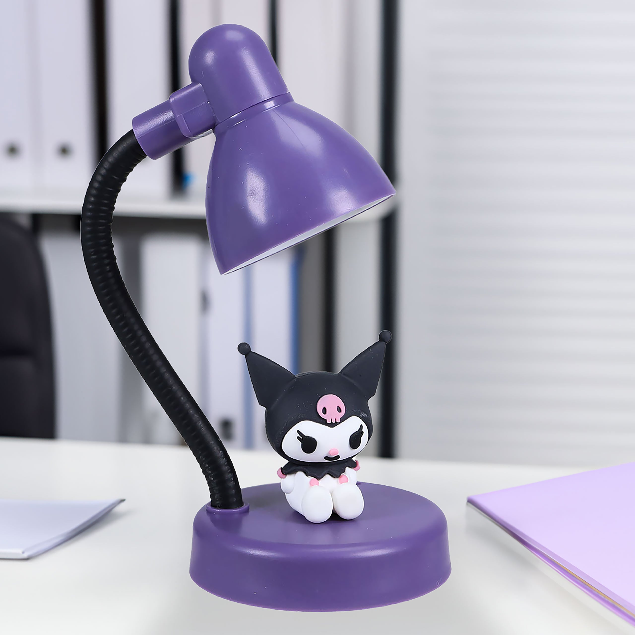 Zdjęcie produktu Sanrio - Kuromi mini lampka biurkowa Ver. 2