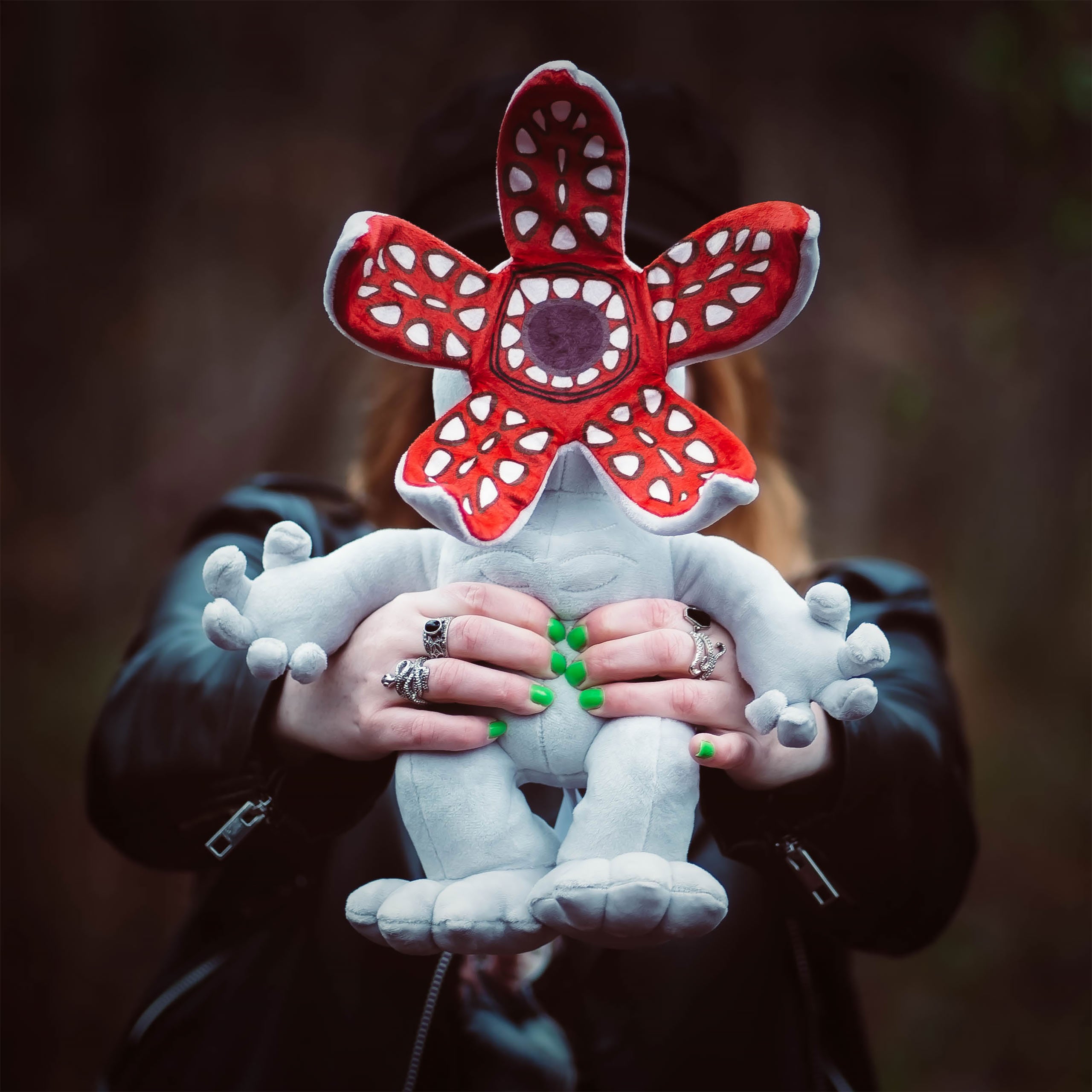 Zdjęcie produktu Stranger Things - Pluszowa figurka Demogorgona z dźwiękiem