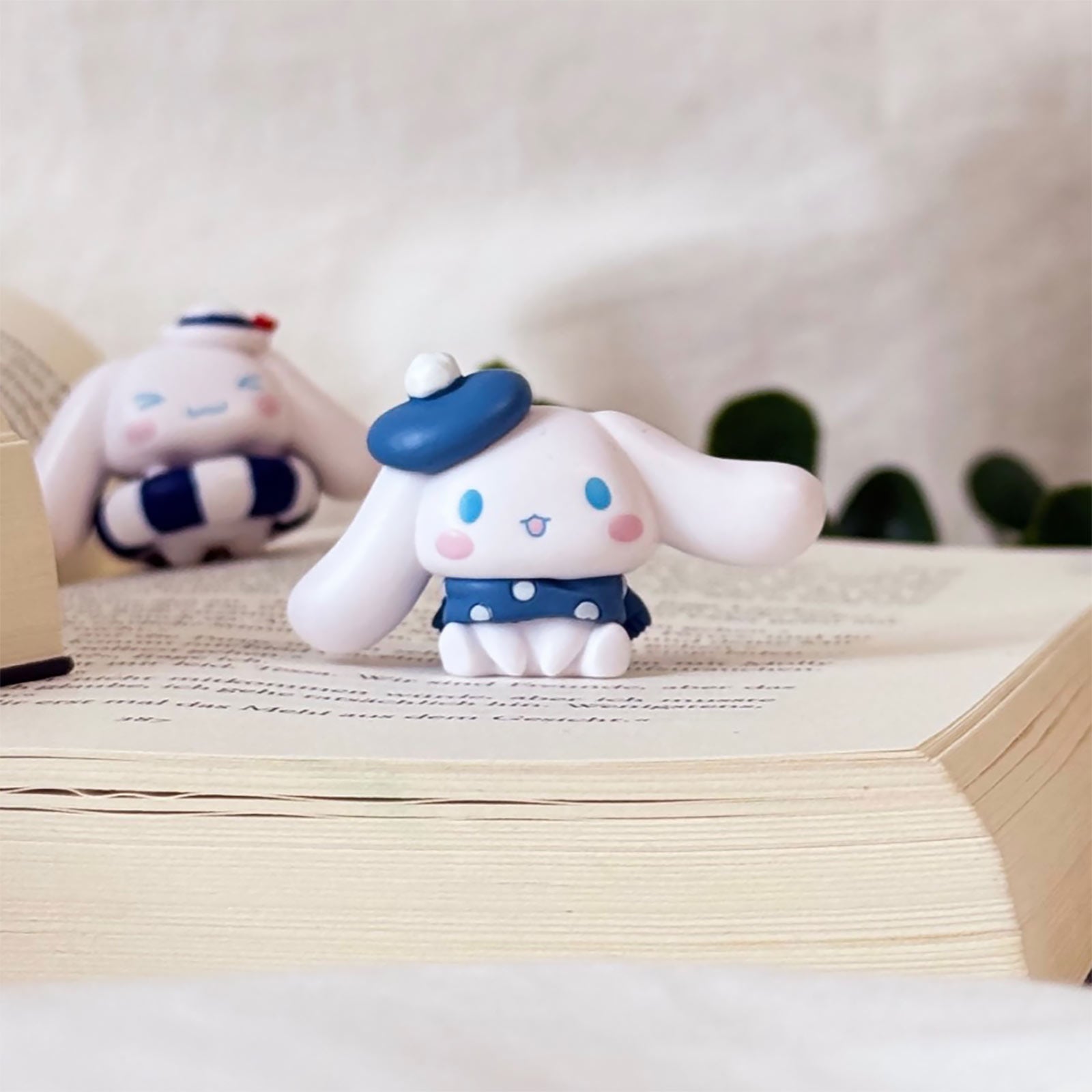 Zdjęcie produktu Sanrio - Cinnamoroll My Favourite Colour figurka Mystery Twinchees