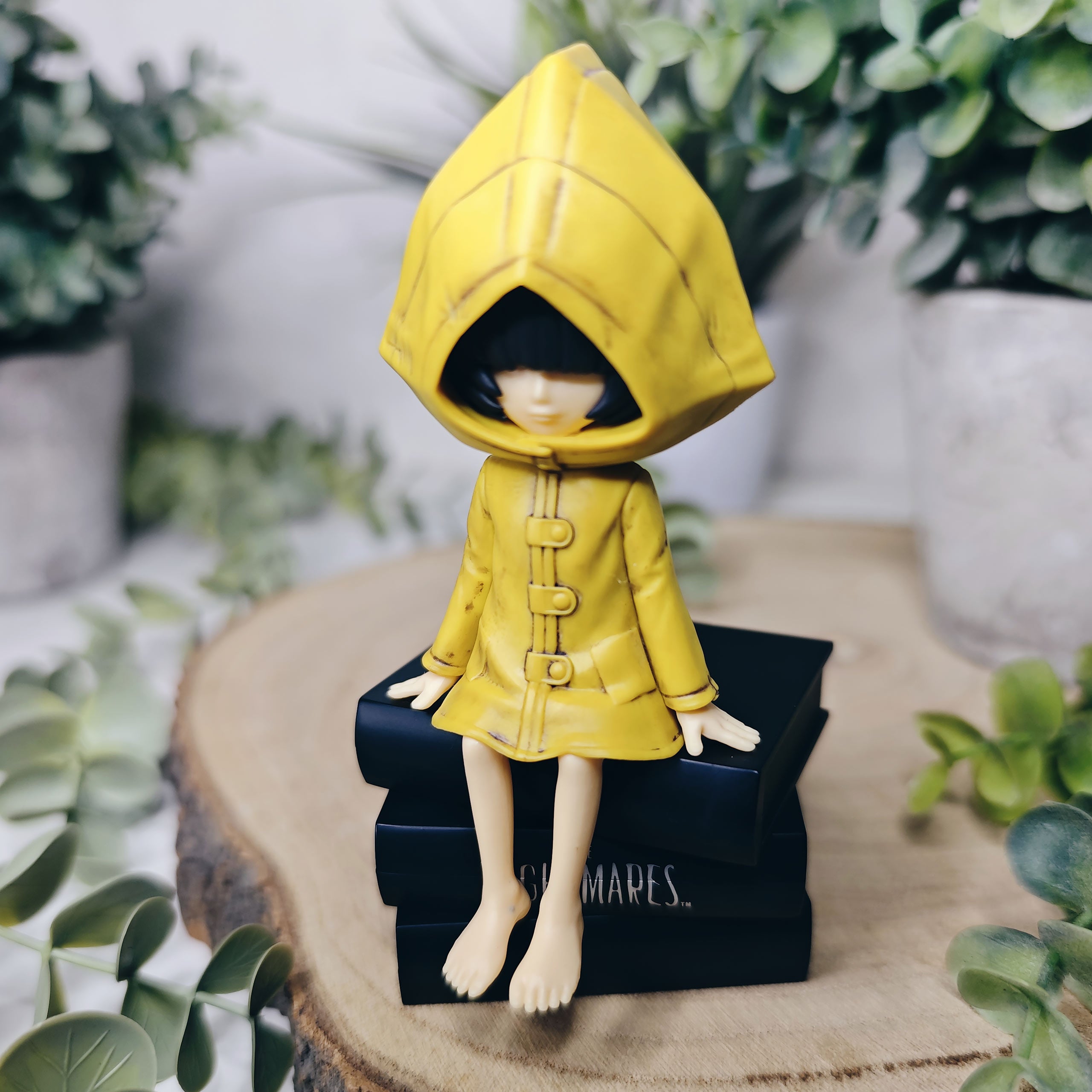 Zdjęcie produktu Little Nightmares - Figurka Six Monitor Top
