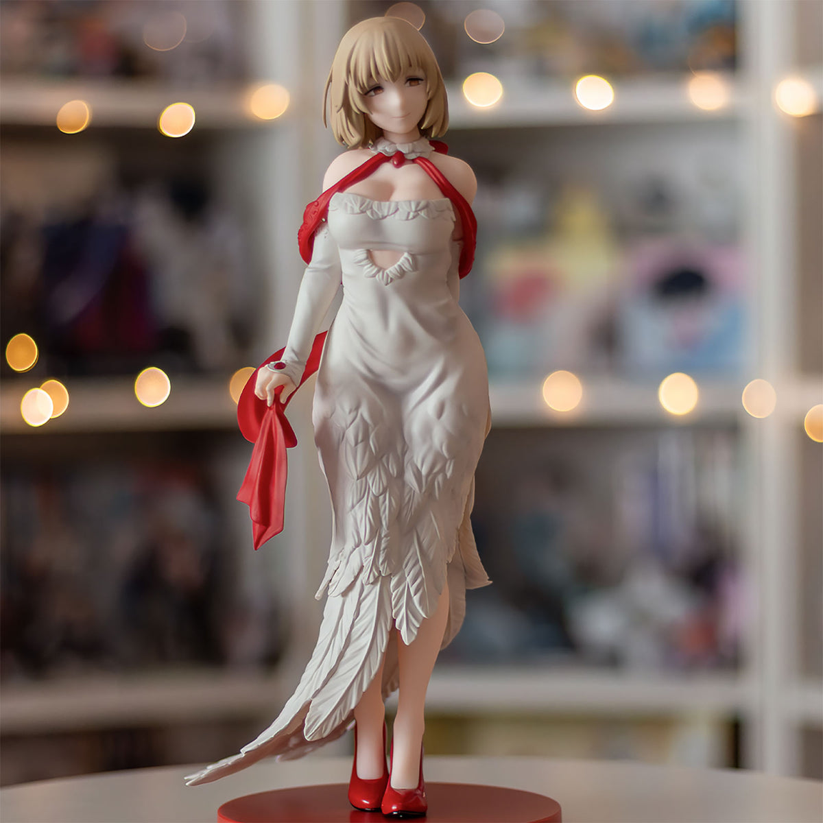 Zdjęcie produktu Delicious in Dungeon - Figurka Falin Touden Dress Style Version