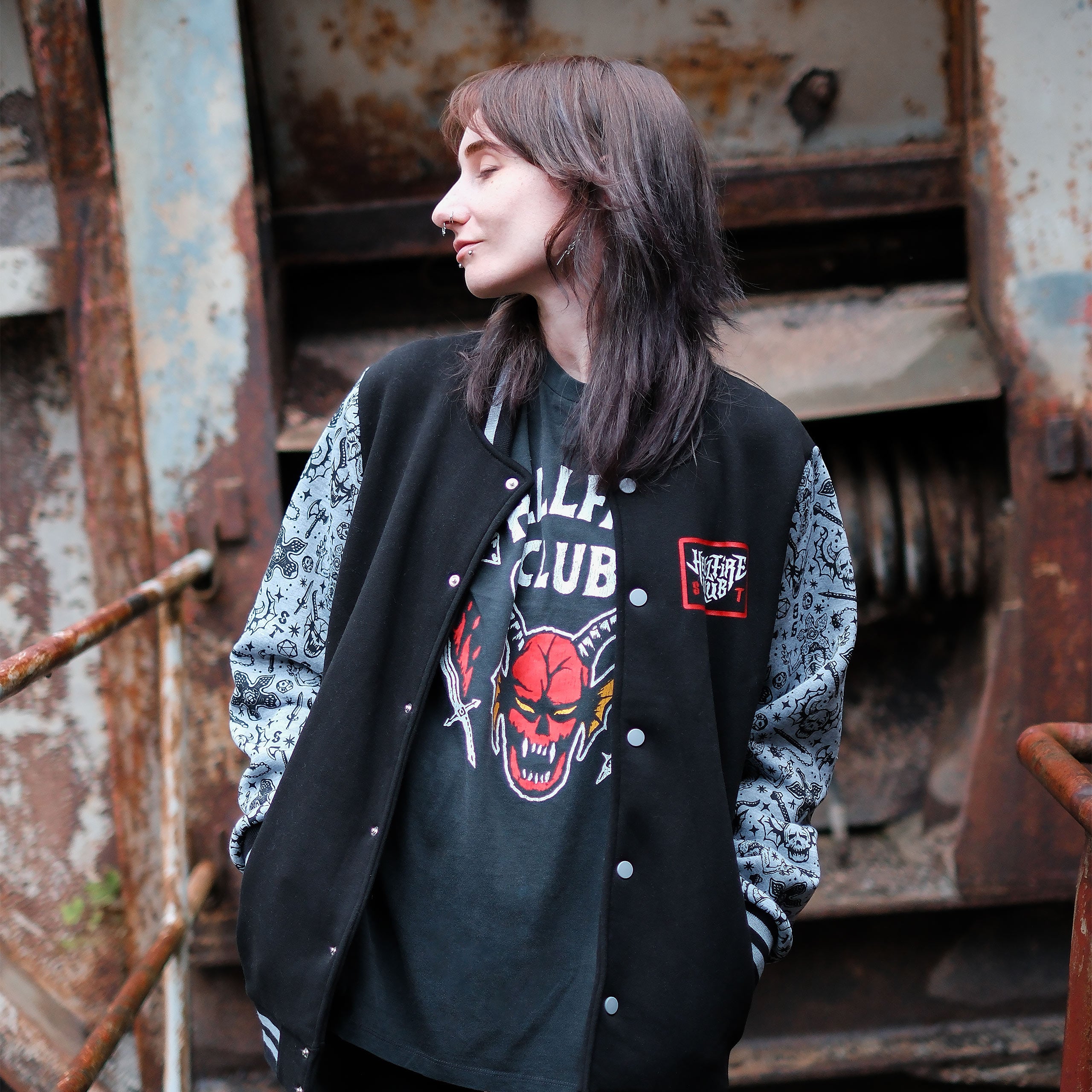 Product image Stranger Things - Hellfire Club T-shirt gray
