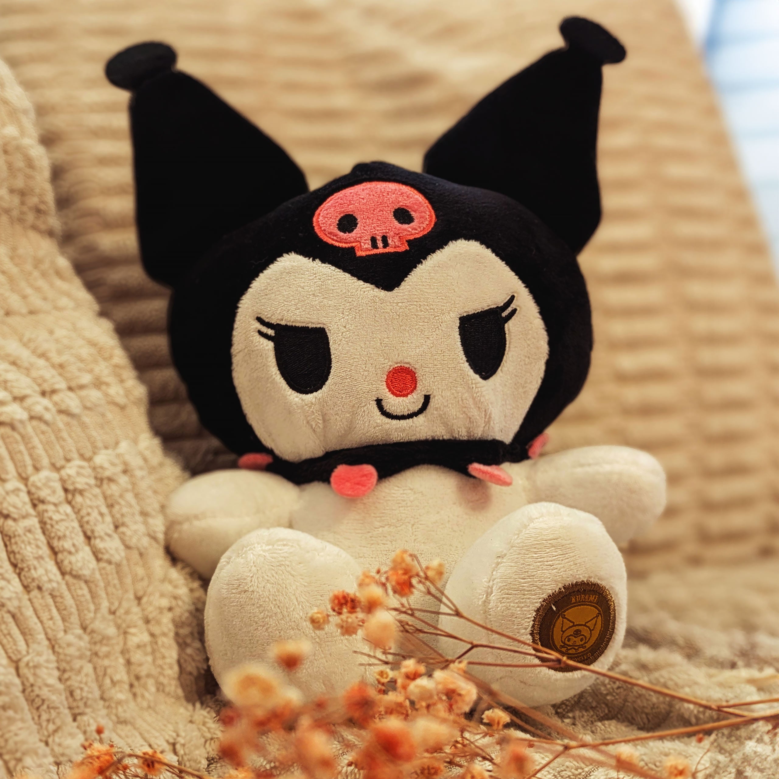Zdjęcie produktu Sanrio - Pluszowa maskotka Kuromi 23 cm