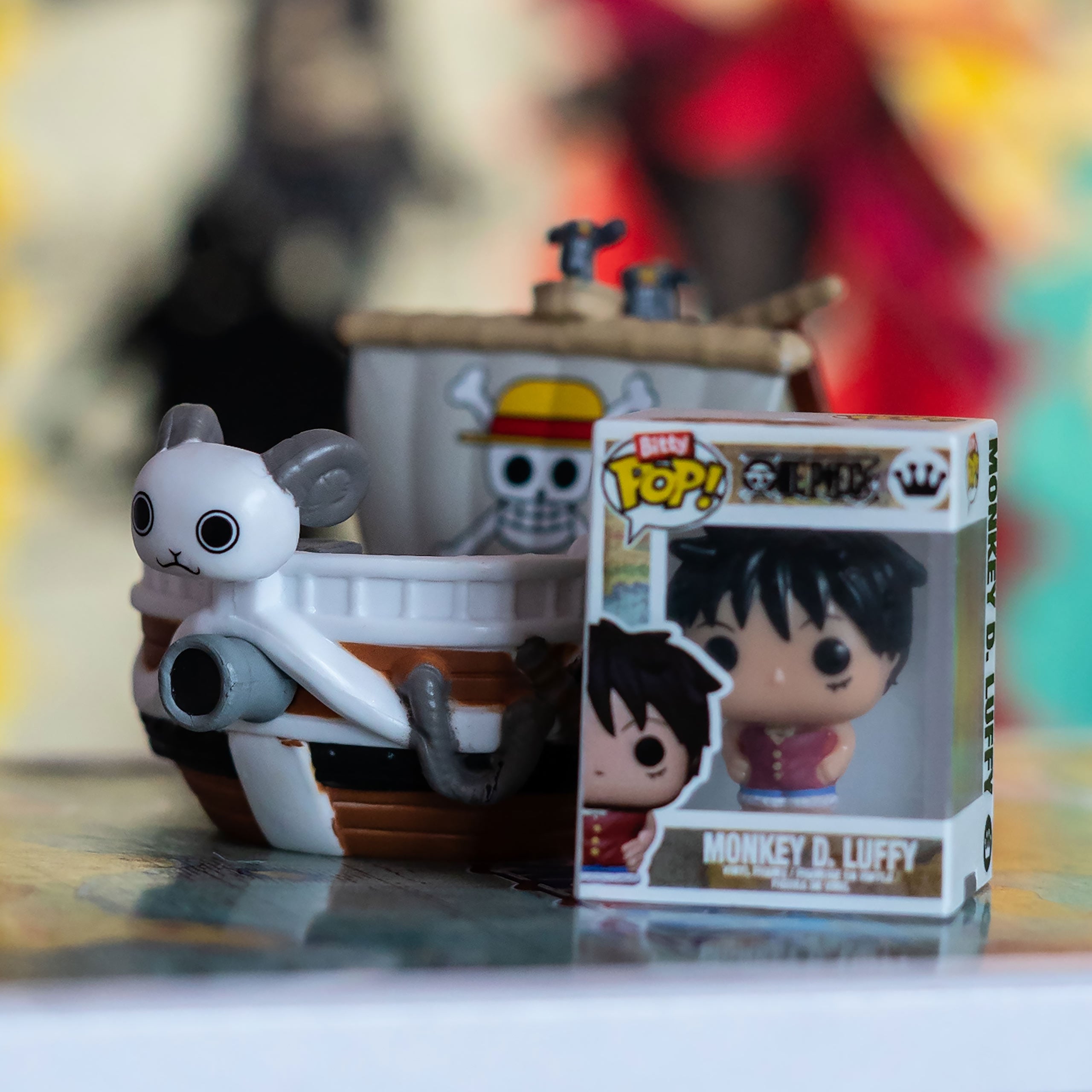 Zdjęcie produktu One Piece - Going Merry z Luffym zestaw figurek Funko Bitty Pop Ride