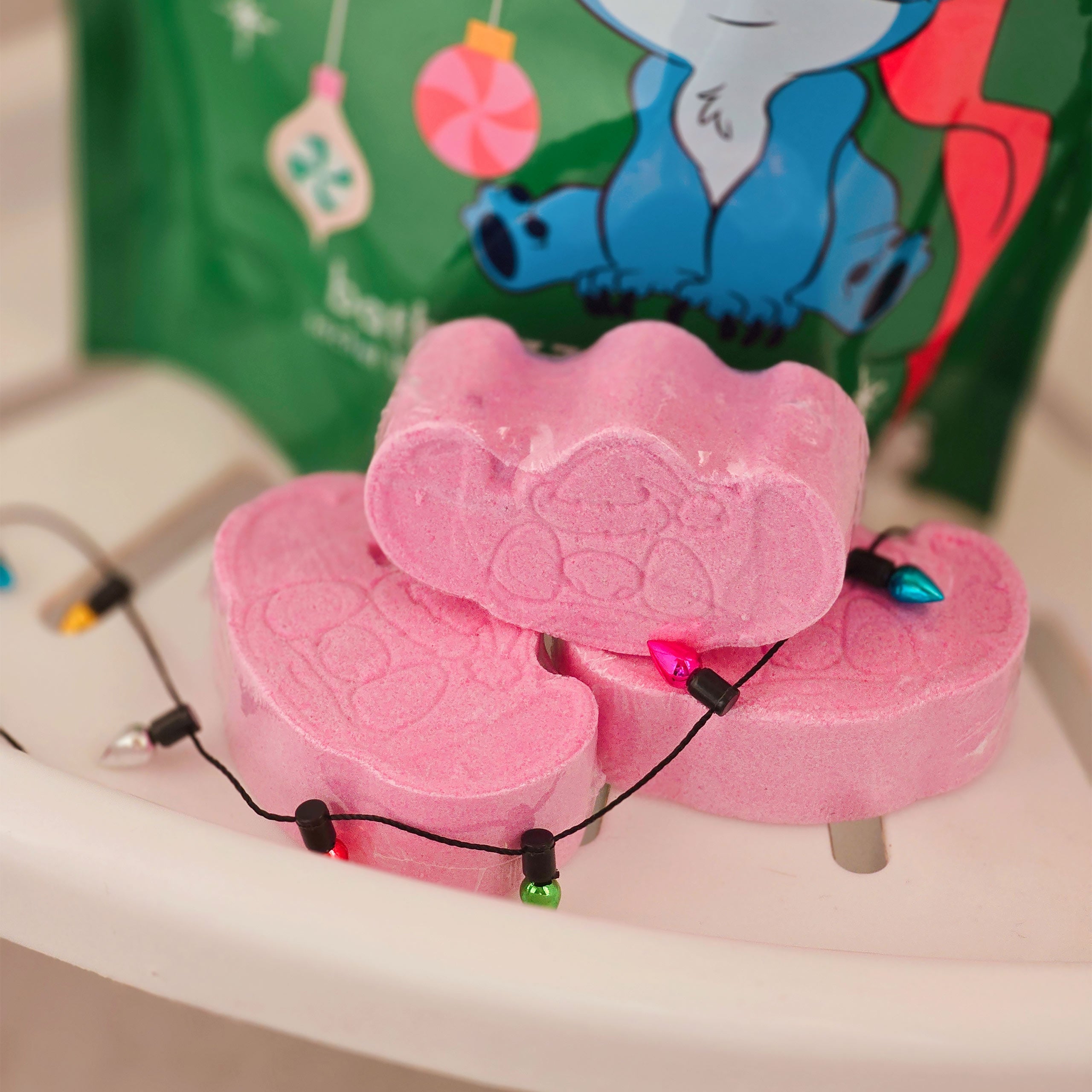 Zdjęcie produktu Stitch-mas Zestaw 6 musujących kul do kąpieli - Lilo & Stitch