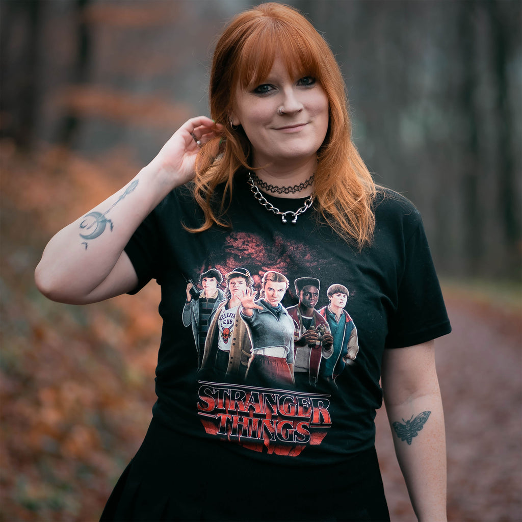 Product image Party vs. Vecna Final Season T-Shirt - Stranger Things