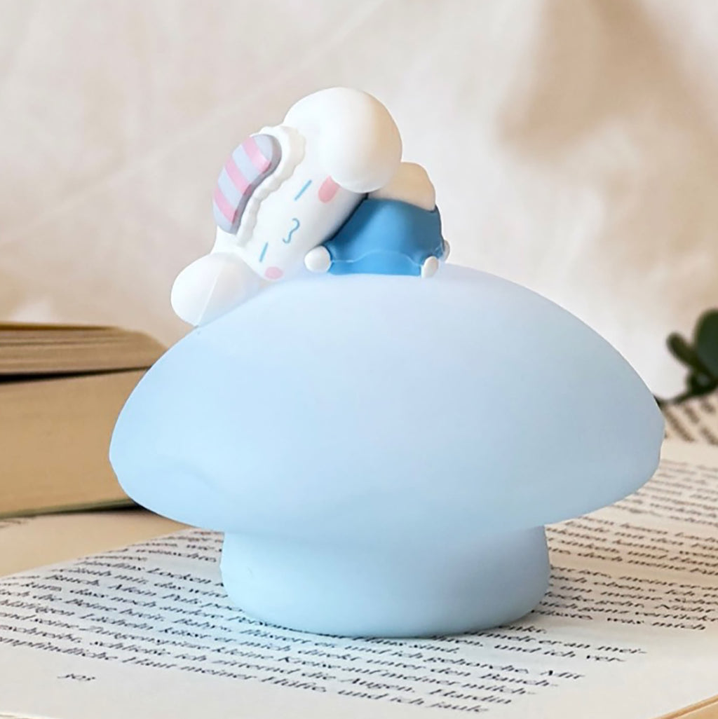 Zdjęcie produktu Hello Kitty and Friends - Figurka niespodzianka YuMe Little Mushroom lampka nocna