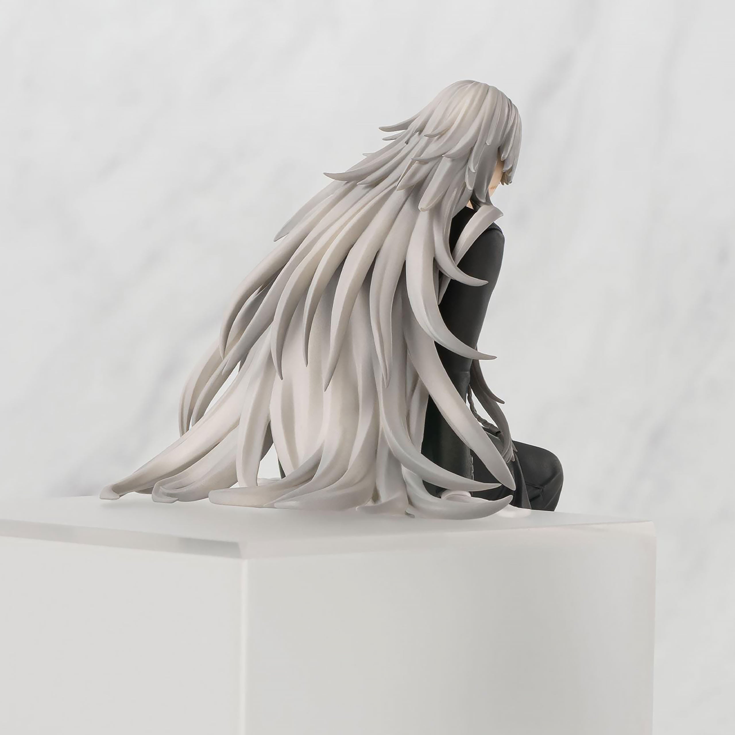 Product image Black Butler - Undertaker PM Perching Figure