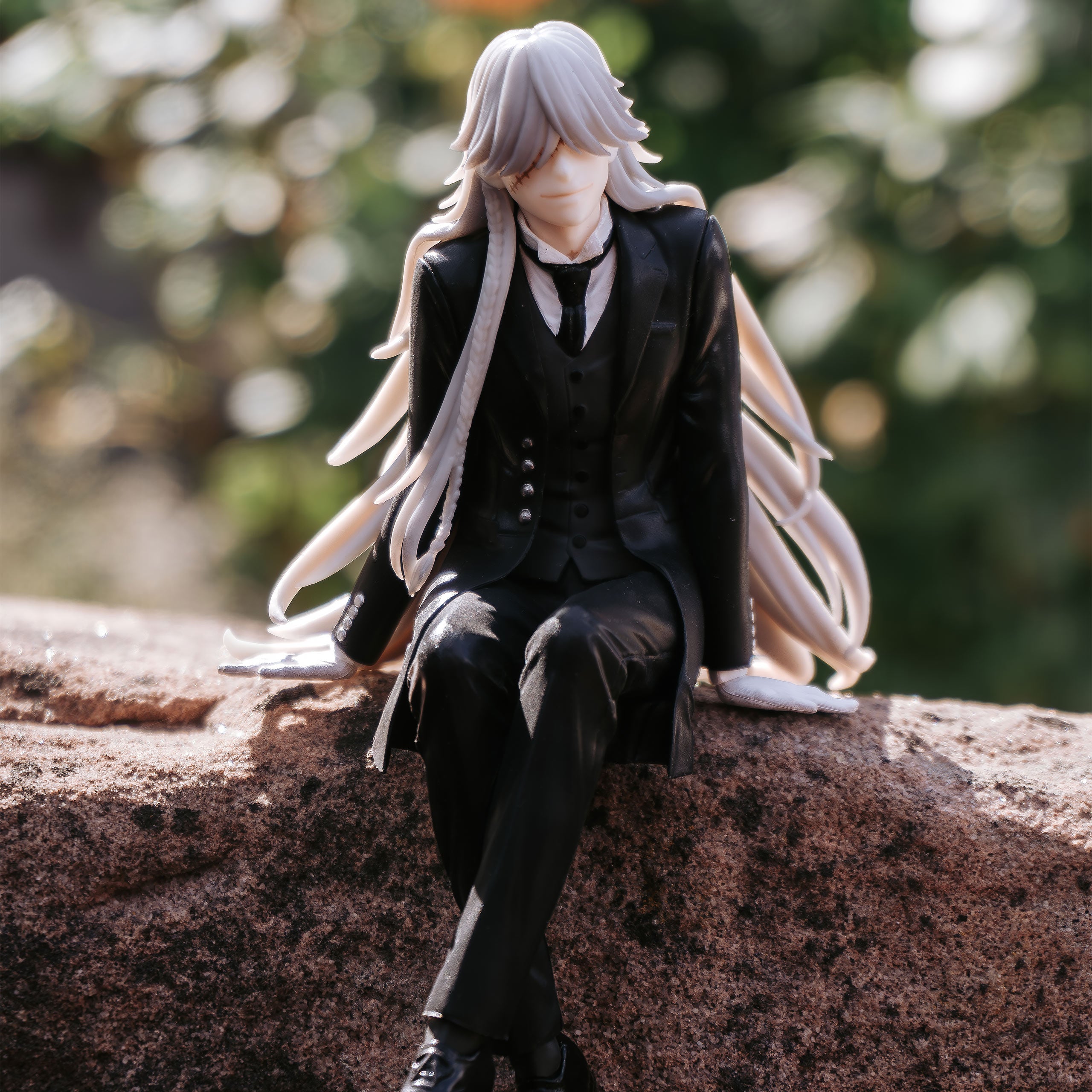 Zdjęcie produktu Black Butler - Figurka Undertaker PM Perching