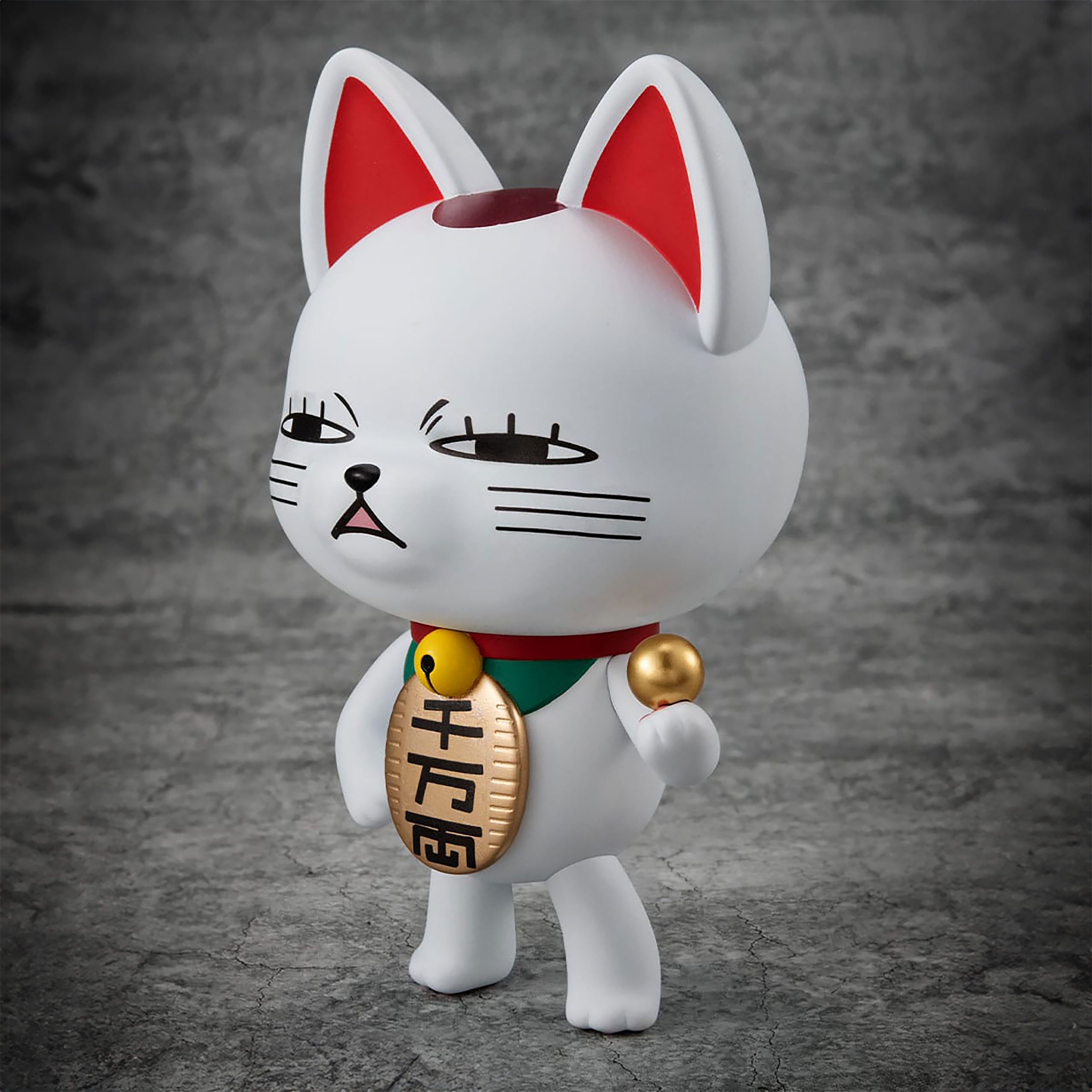 Zdjęcie produktu Dandadan - Turbo Granny Occultic Sofubi Figurka Fortune Cat Wersja 2