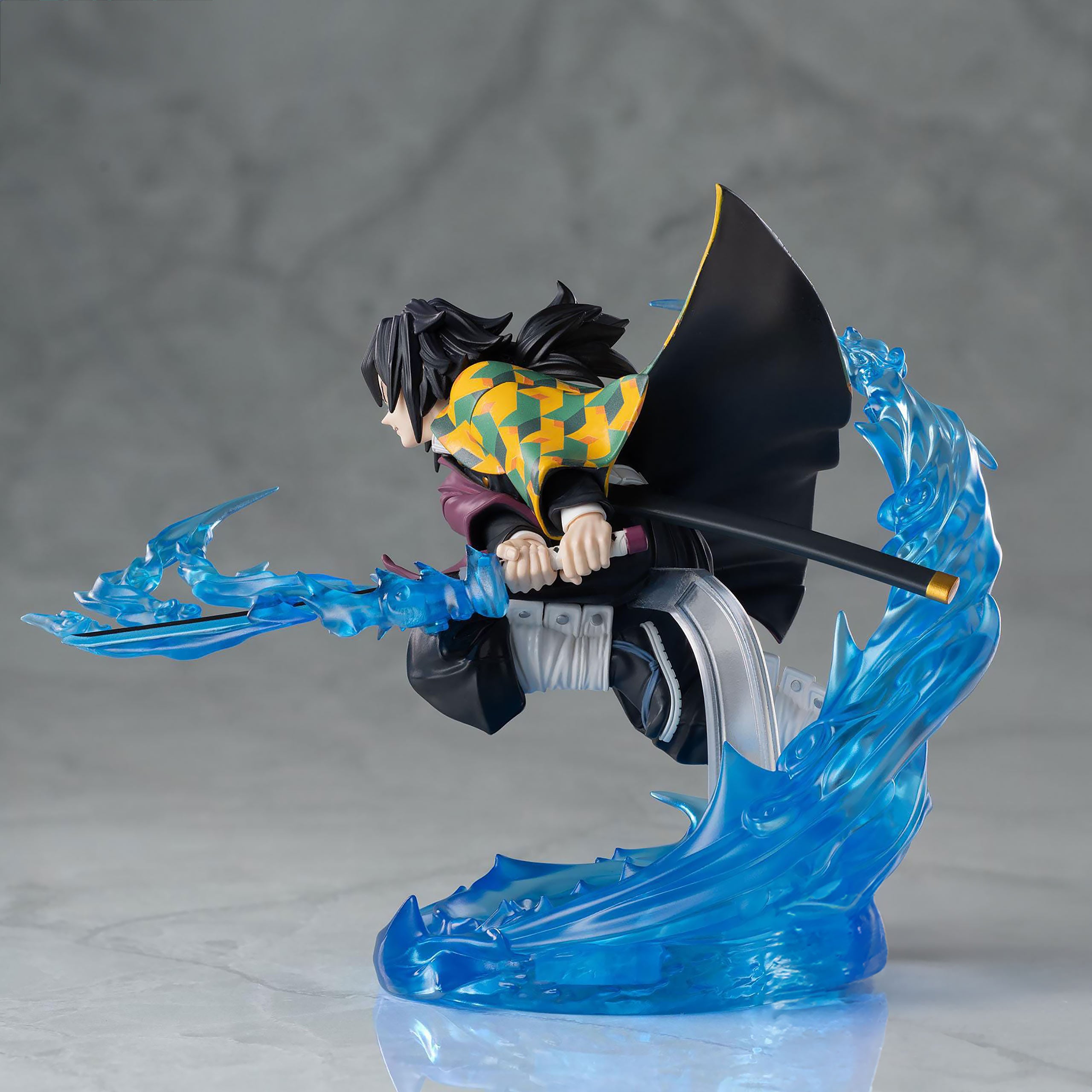 Product image Demon Slayer - Giyu Tomioka Xross Link Anime Figure