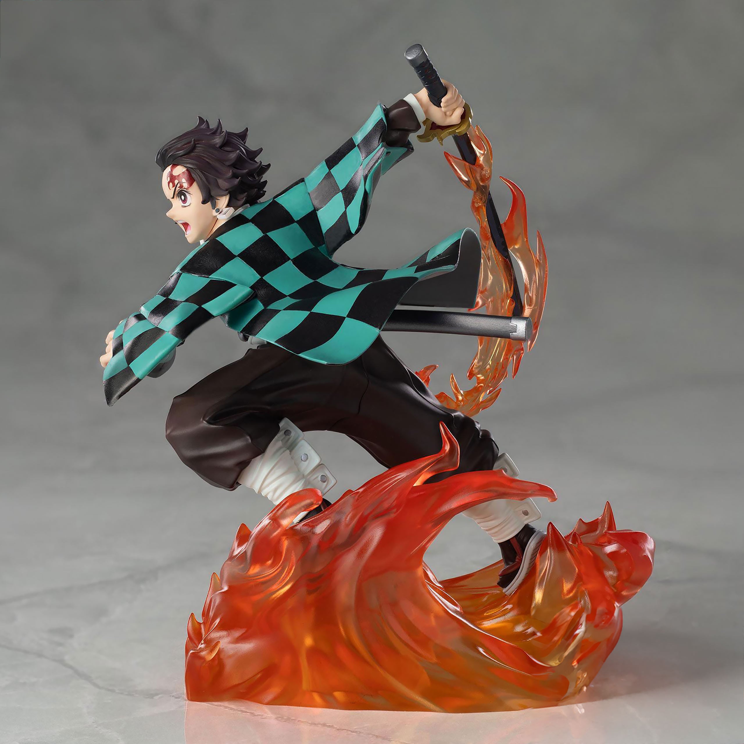 Zdjęcie produktu Demon Slayer - Figurka anime Tanjiro Kamado Xross Link