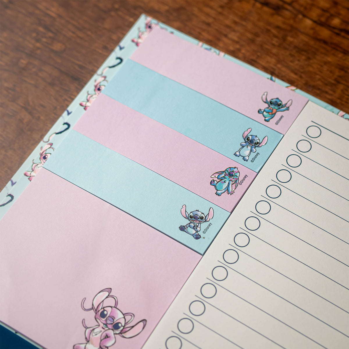 Zdjęcie produktu Stitch książeczka z karteczkami samoprzylepnymi - Lilo & Stitch