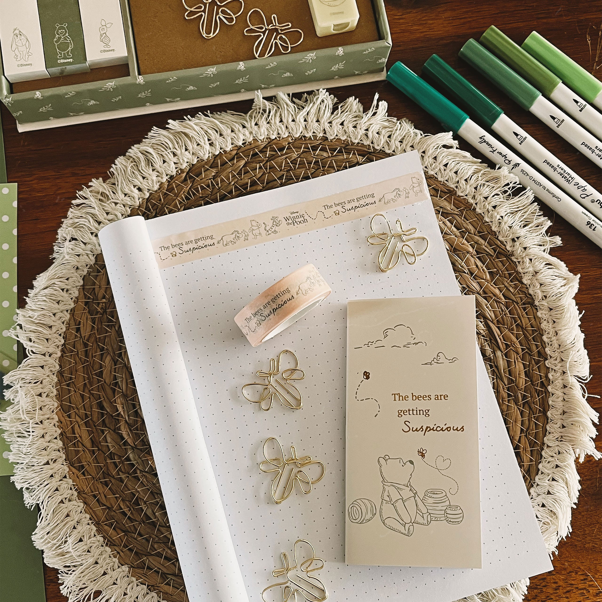 Product image Winnie the Pooh - Friends Stationery Set
